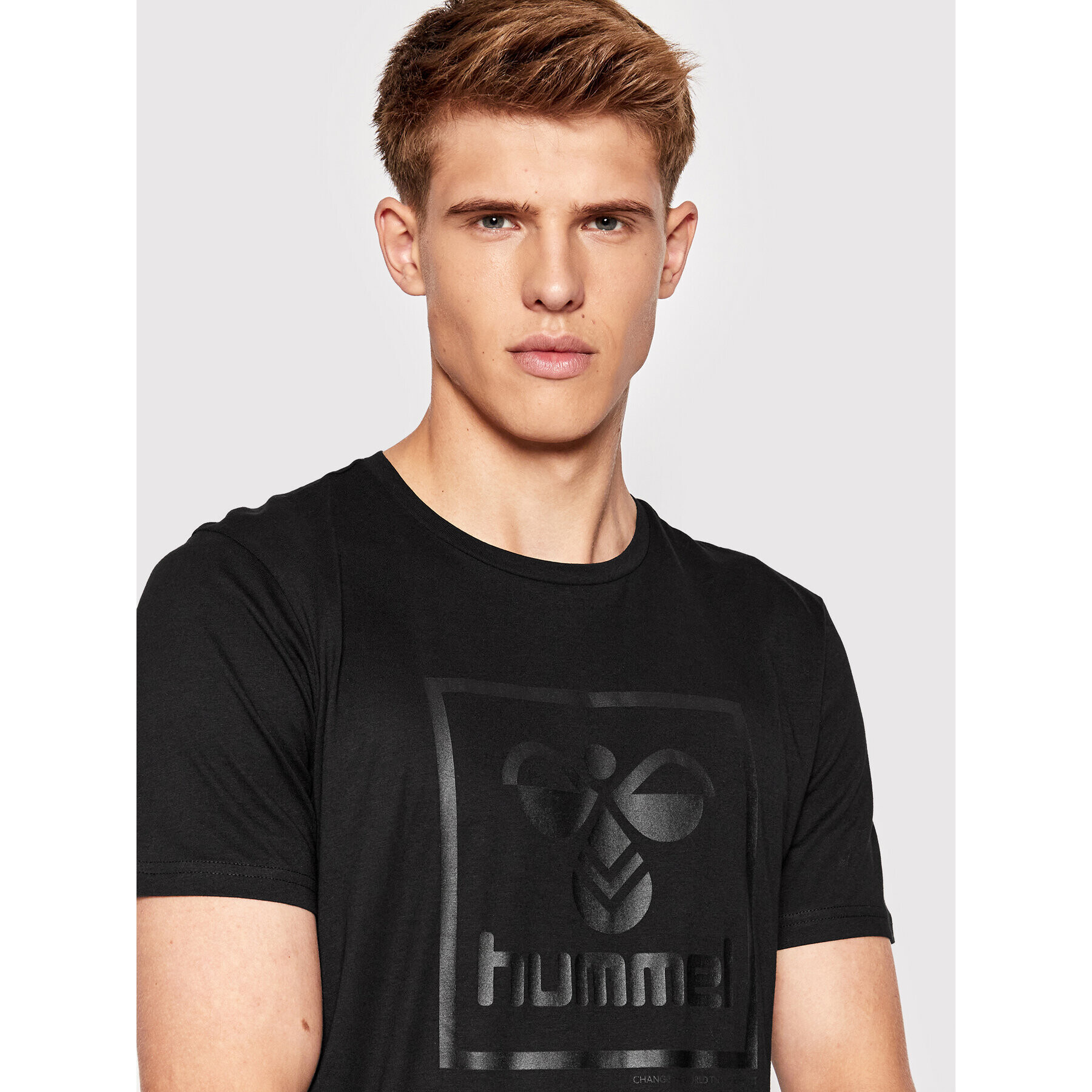 Hummel Тишърт Isam 2.0 214331 Черен Regular Fit - Pepit.bg