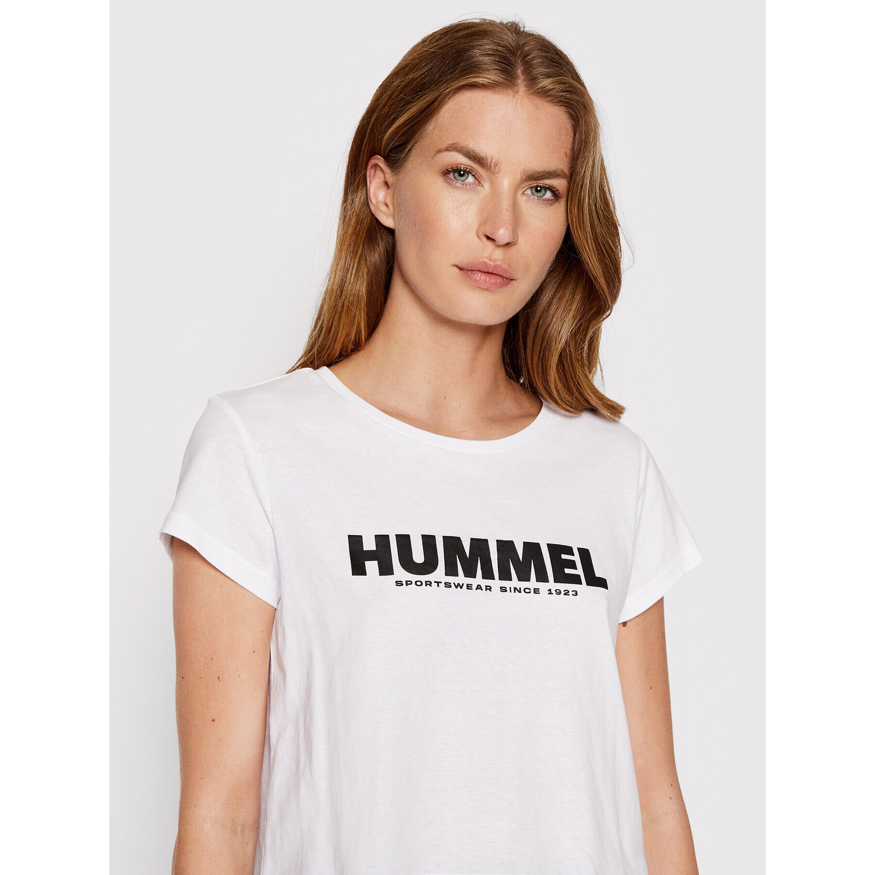 Hummel Тишърт Legacy 212560 Бял Relaxed Fit - Pepit.bg