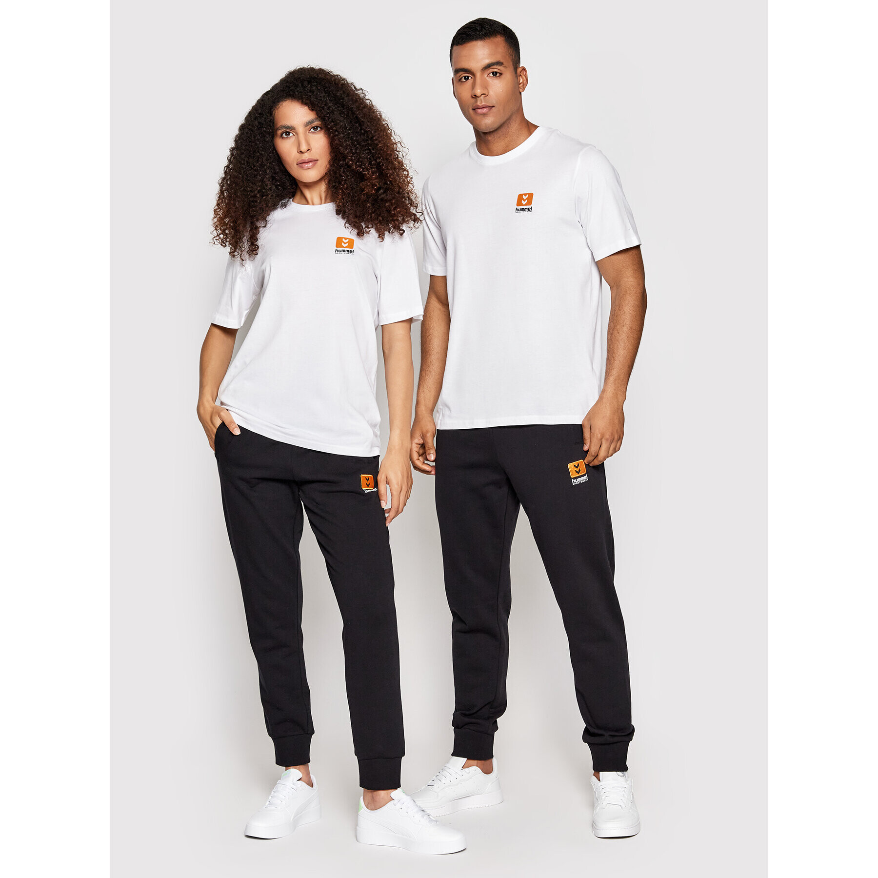 Hummel Тишърт Unisex Legacy Liam 213715 Бял Regular Fit - Pepit.bg