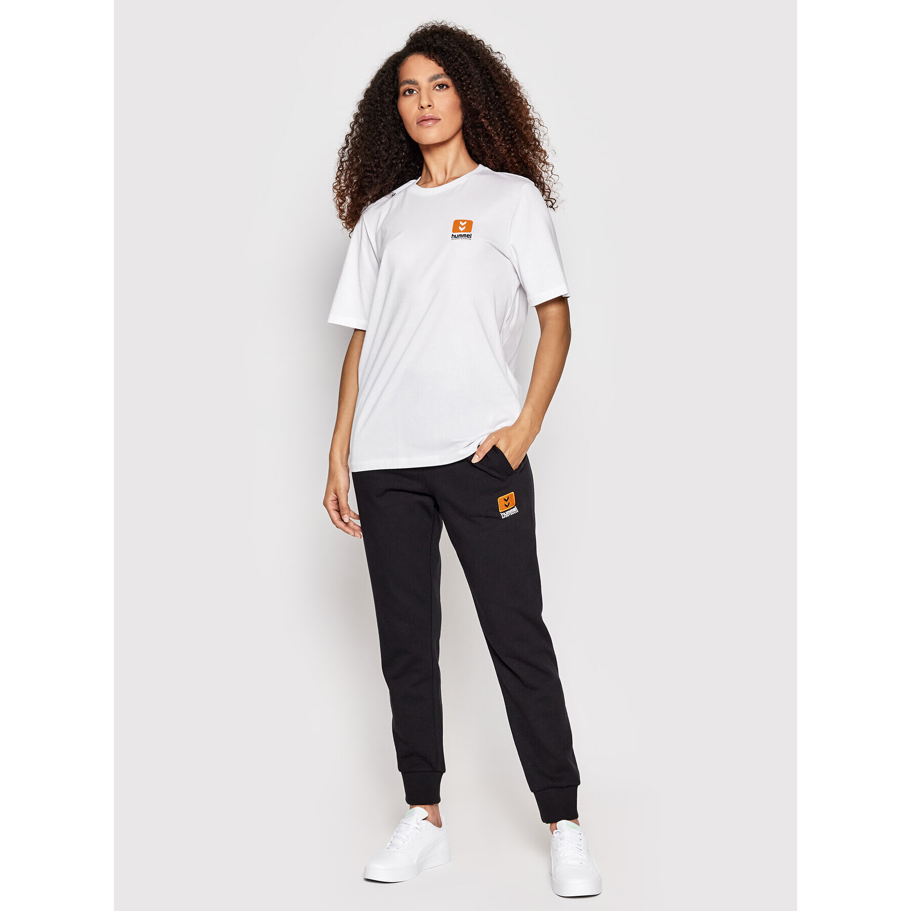 Hummel Тишърт Unisex Legacy Liam 213715 Бял Regular Fit - Pepit.bg