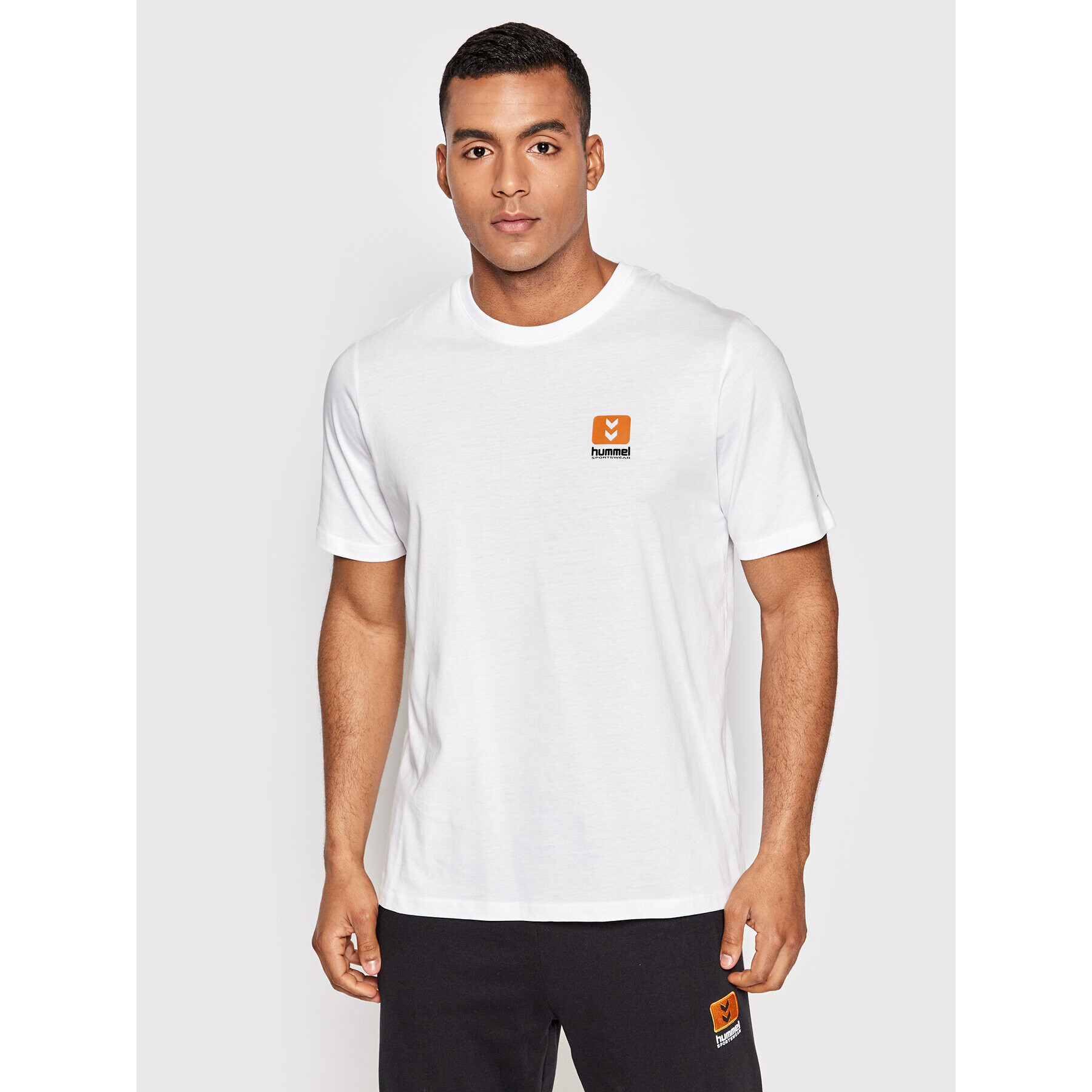Hummel Тишърт Unisex Legacy Liam 213715 Бял Regular Fit - Pepit.bg