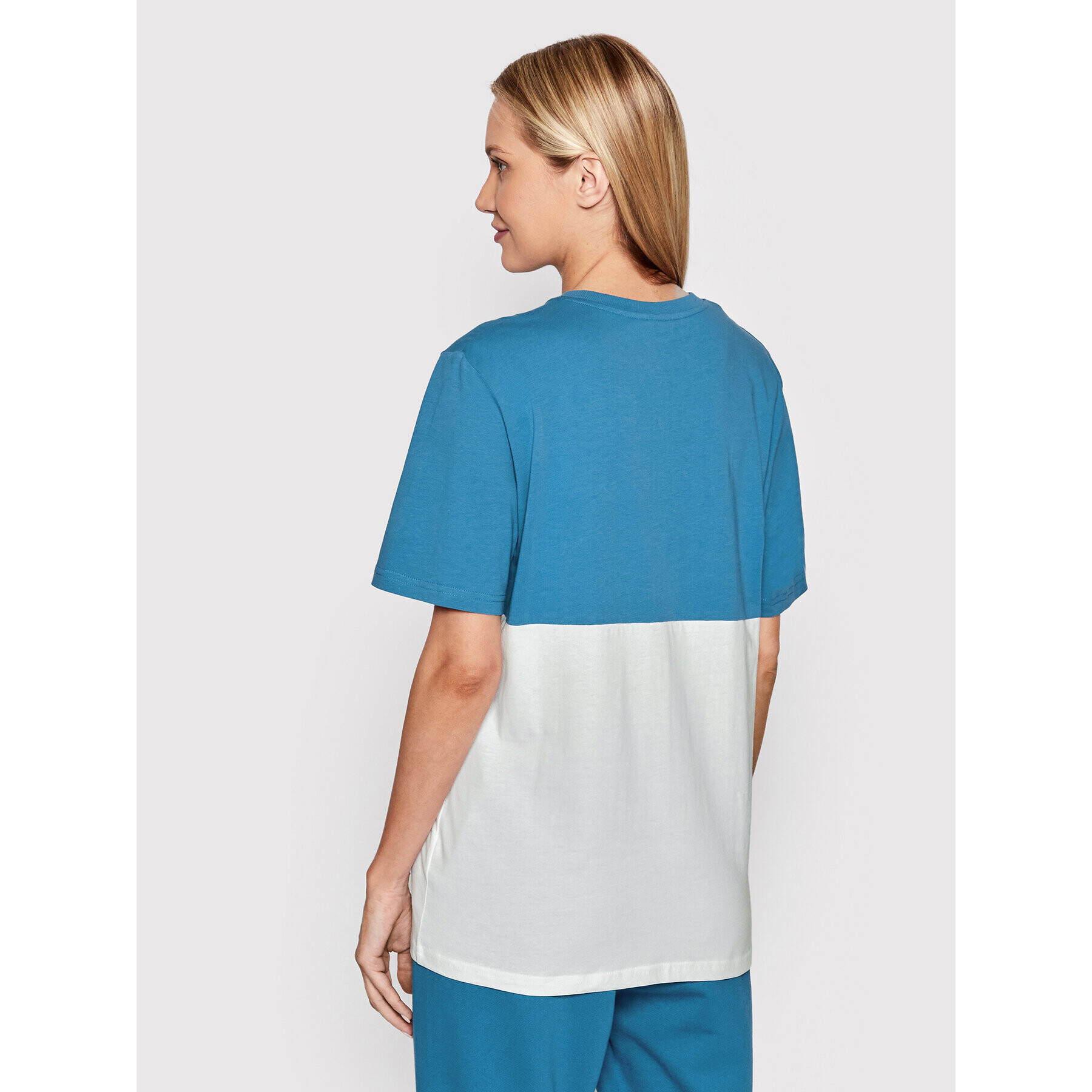 Hummel Тишърт Unisex Legacy Manfred 213716 Син Regular Fit - Pepit.bg