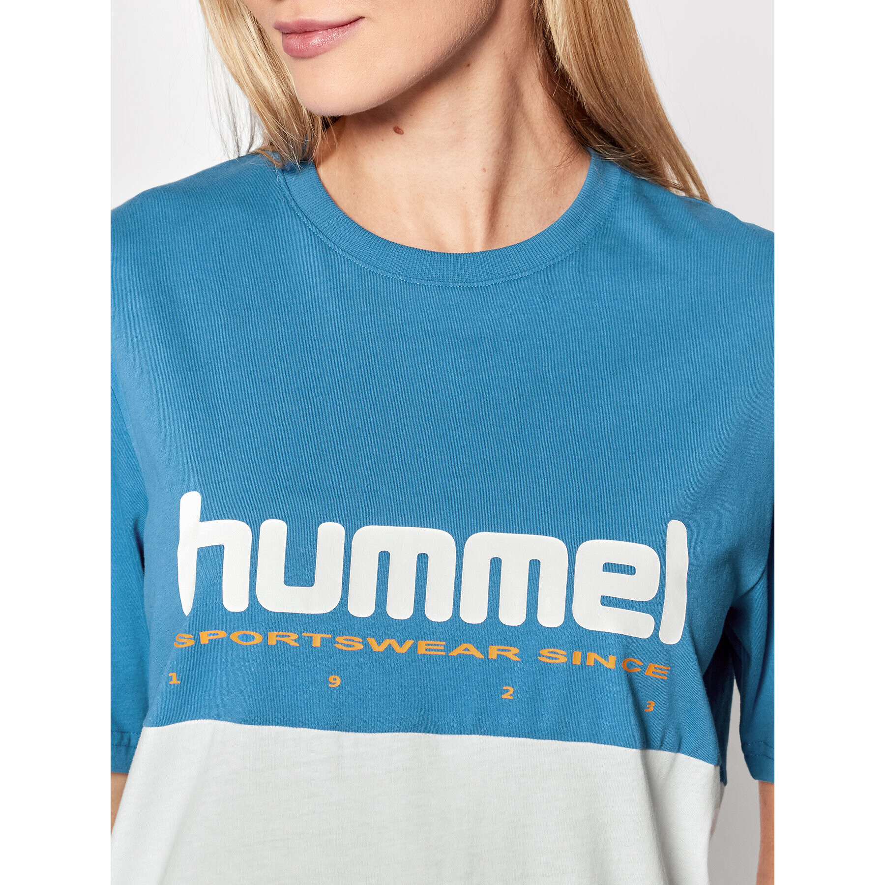Hummel Тишърт Unisex Legacy Manfred 213716 Син Regular Fit - Pepit.bg