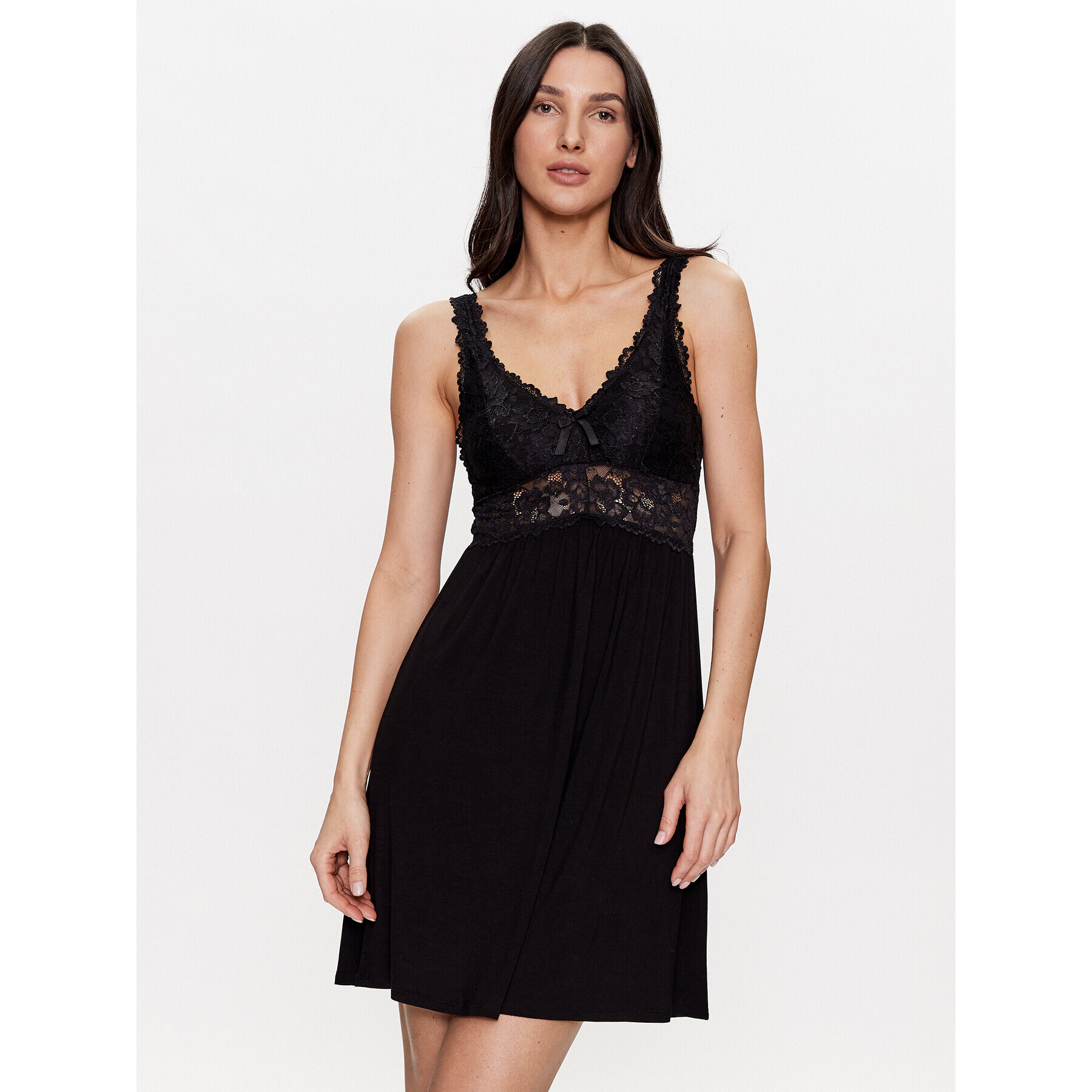 Hunkemöller Нощница Nora 175245 Черен Regular Fit - Pepit.bg
