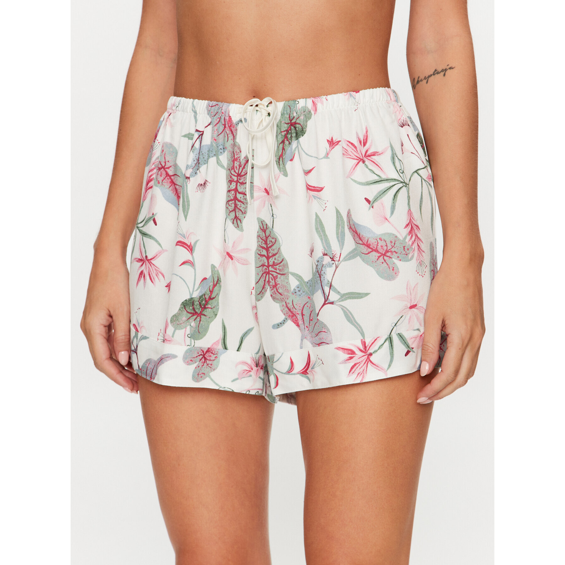 Hunkemöller Пижамени шорти Jungle 202316 Бял Basic Fit - Pepit.bg