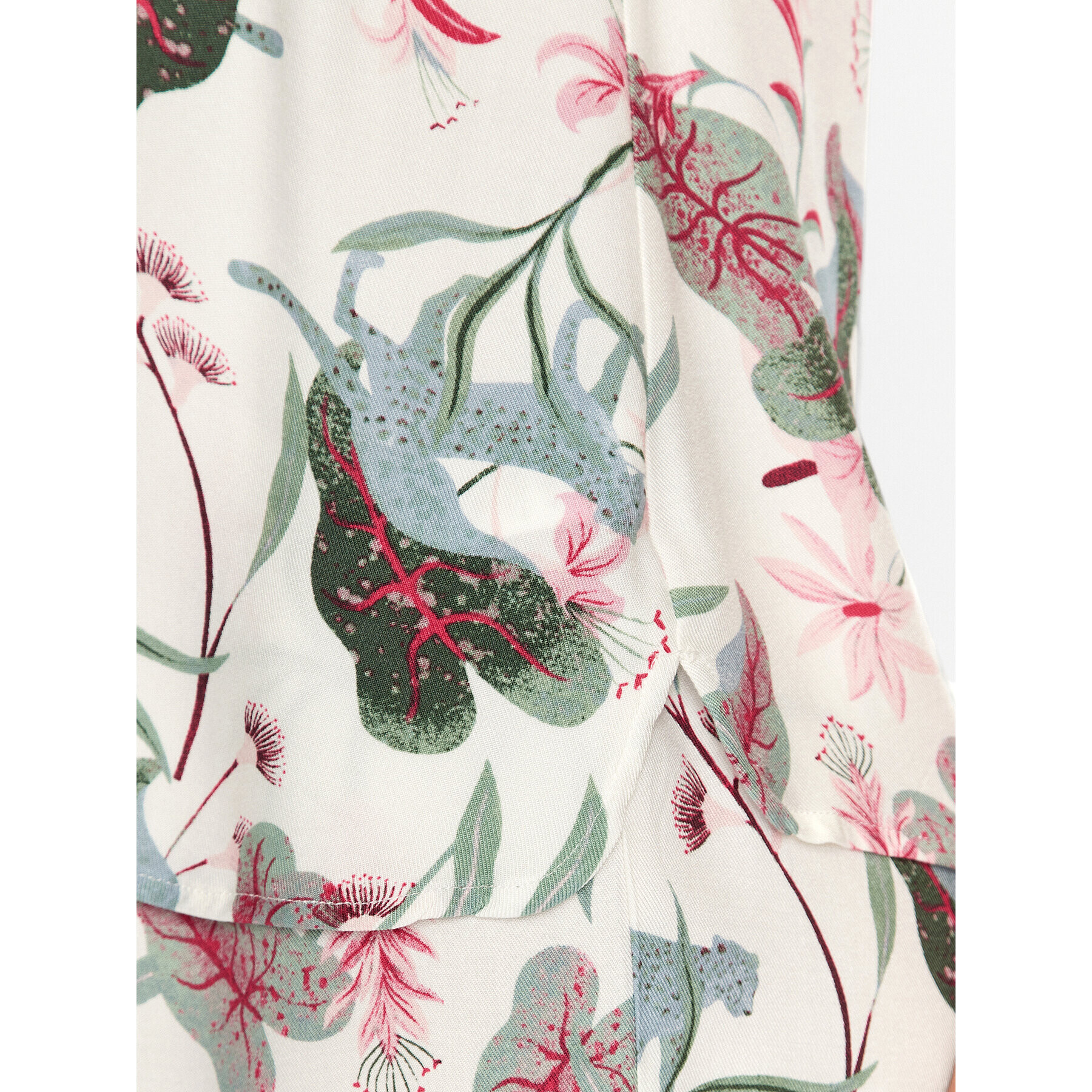 Hunkemöller Тениска на пижама Jungle 202315 Бял Basic Fit - Pepit.bg