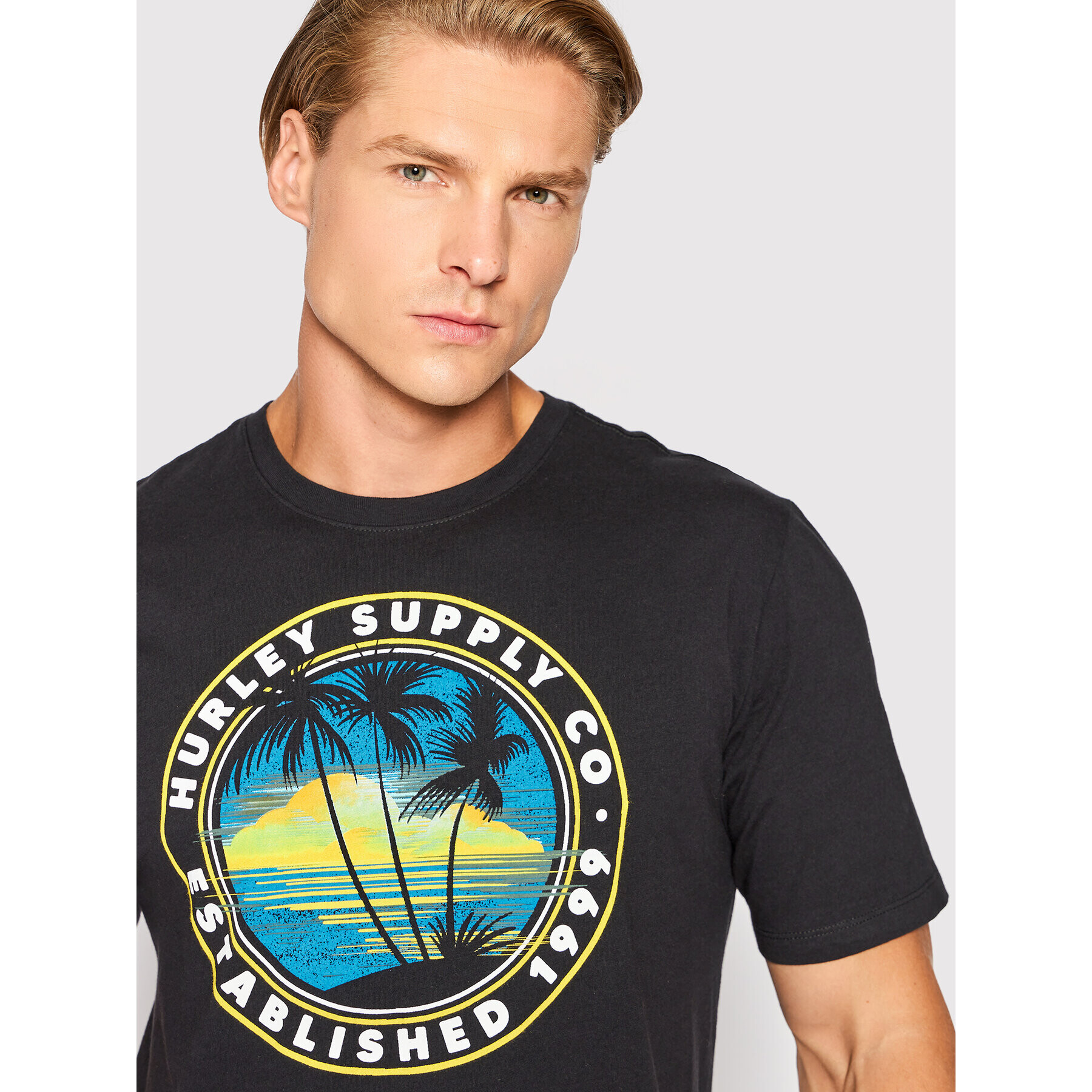 Hurley Тишърт Wash Da Sunset Brah MTS0029600 Черен Regular Fit - Pepit.bg