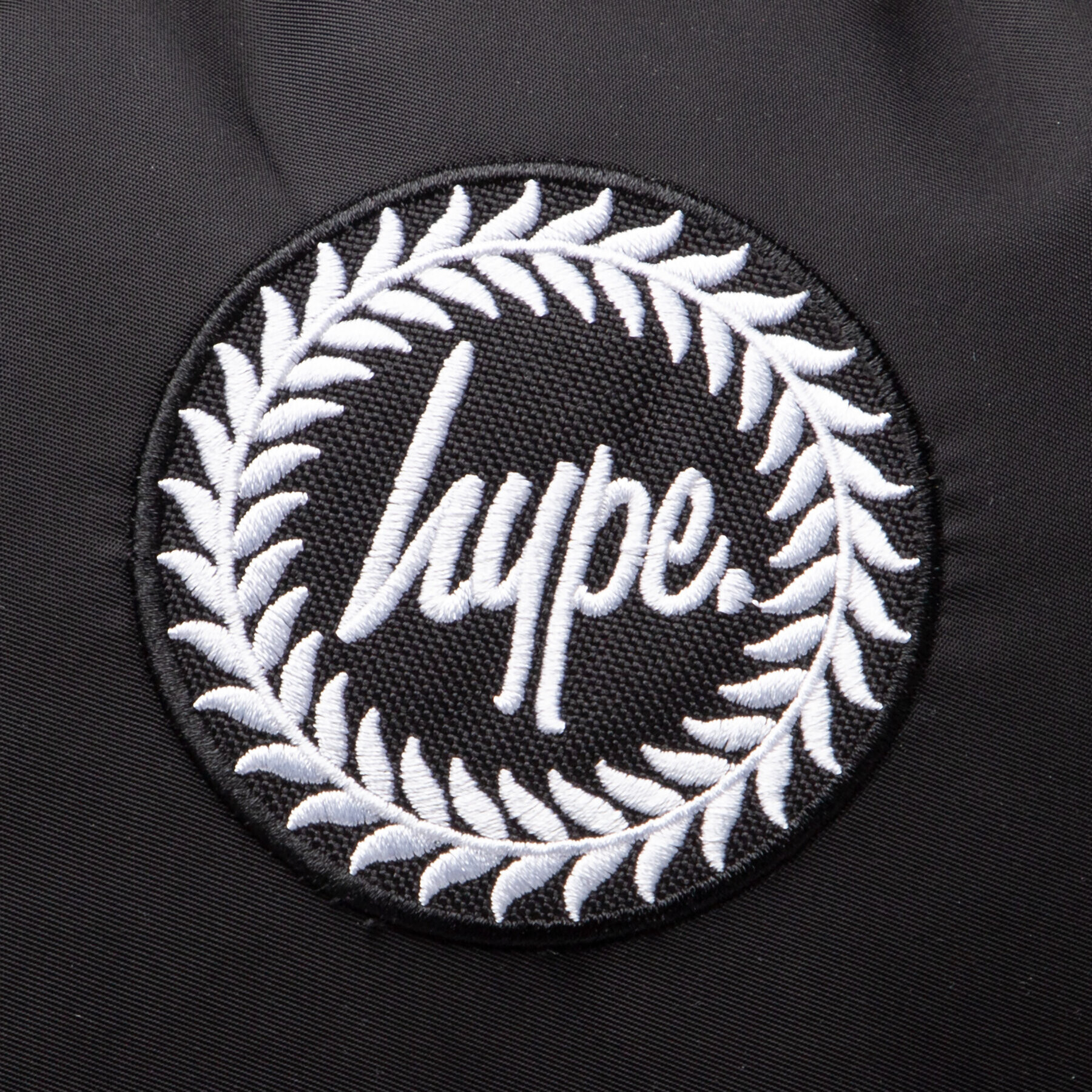 HYPE Раница Black Rose Backpack TWLG-788 Черен - Pepit.bg