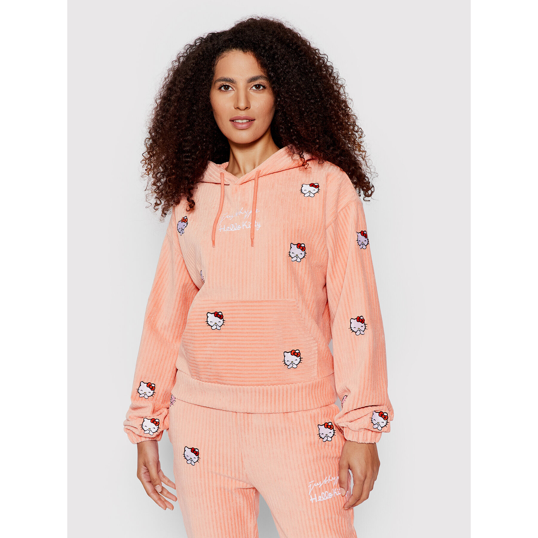 HYPE Суитшърт HELLO KITTY TWAO-2094 Розов Regular Fit - Pepit.bg