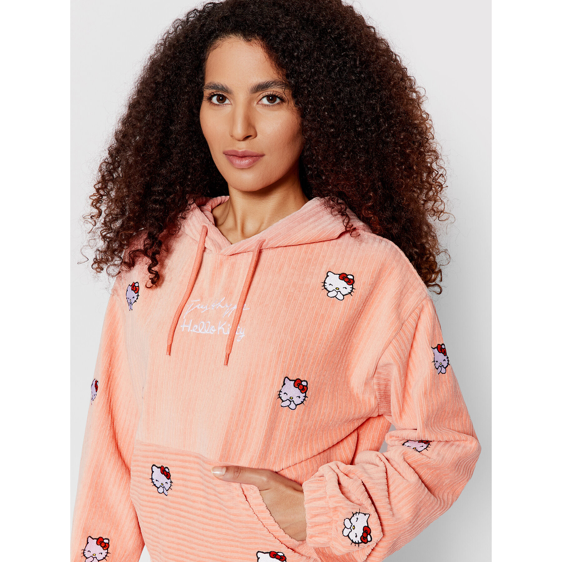HYPE Суитшърт HELLO KITTY TWAO-2094 Розов Regular Fit - Pepit.bg