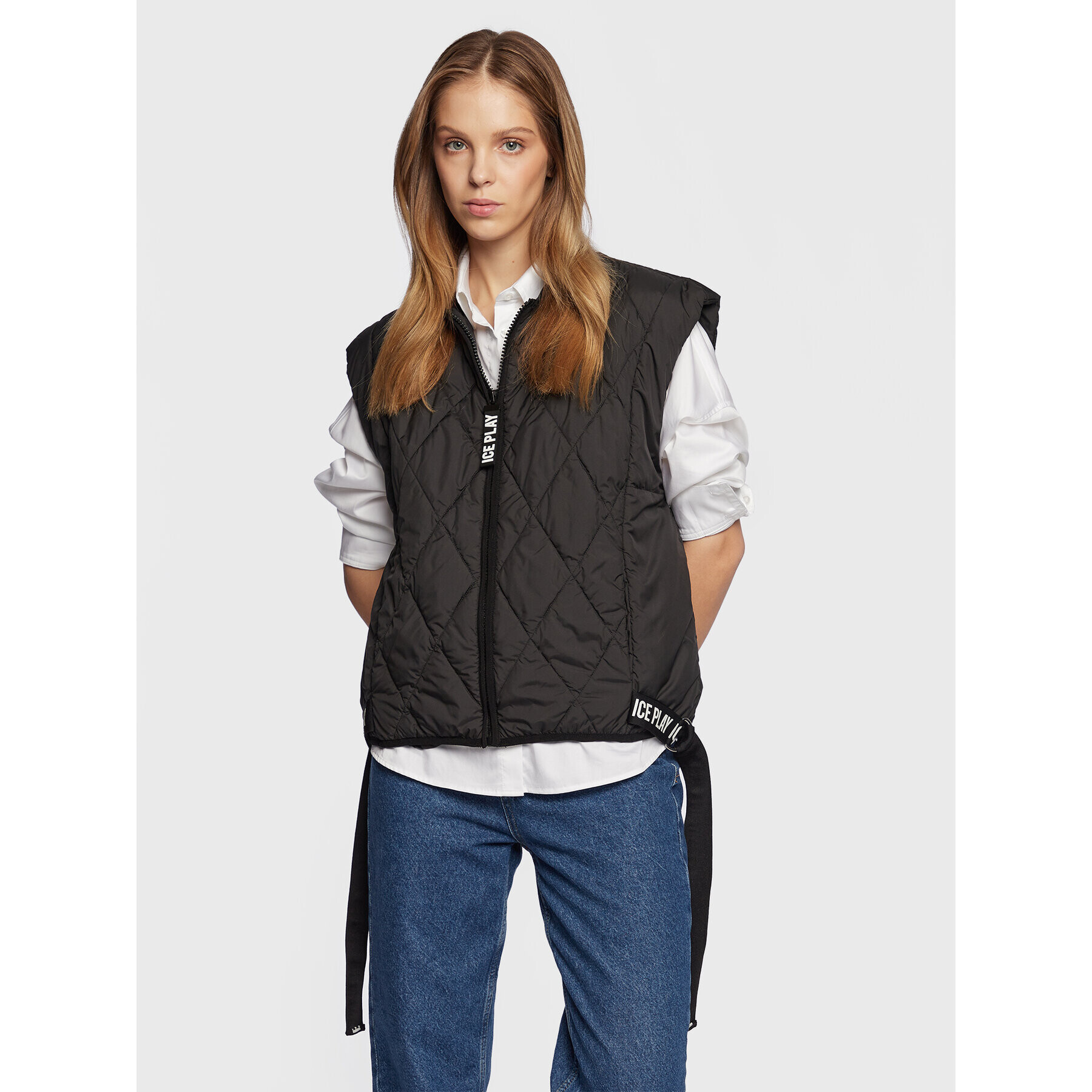 Ice Play Елек 23E U2M0 J031 6408 9000 Черен Relaxed Fit - Pepit.bg