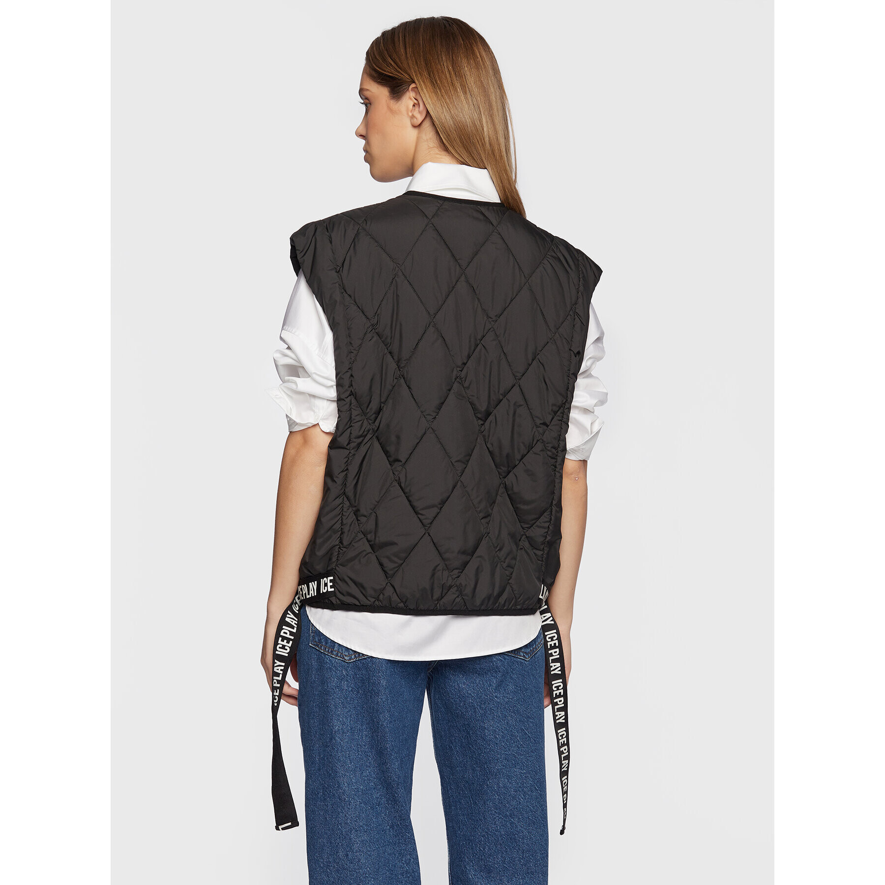Ice Play Елек 23E U2M0 J031 6408 9000 Черен Relaxed Fit - Pepit.bg