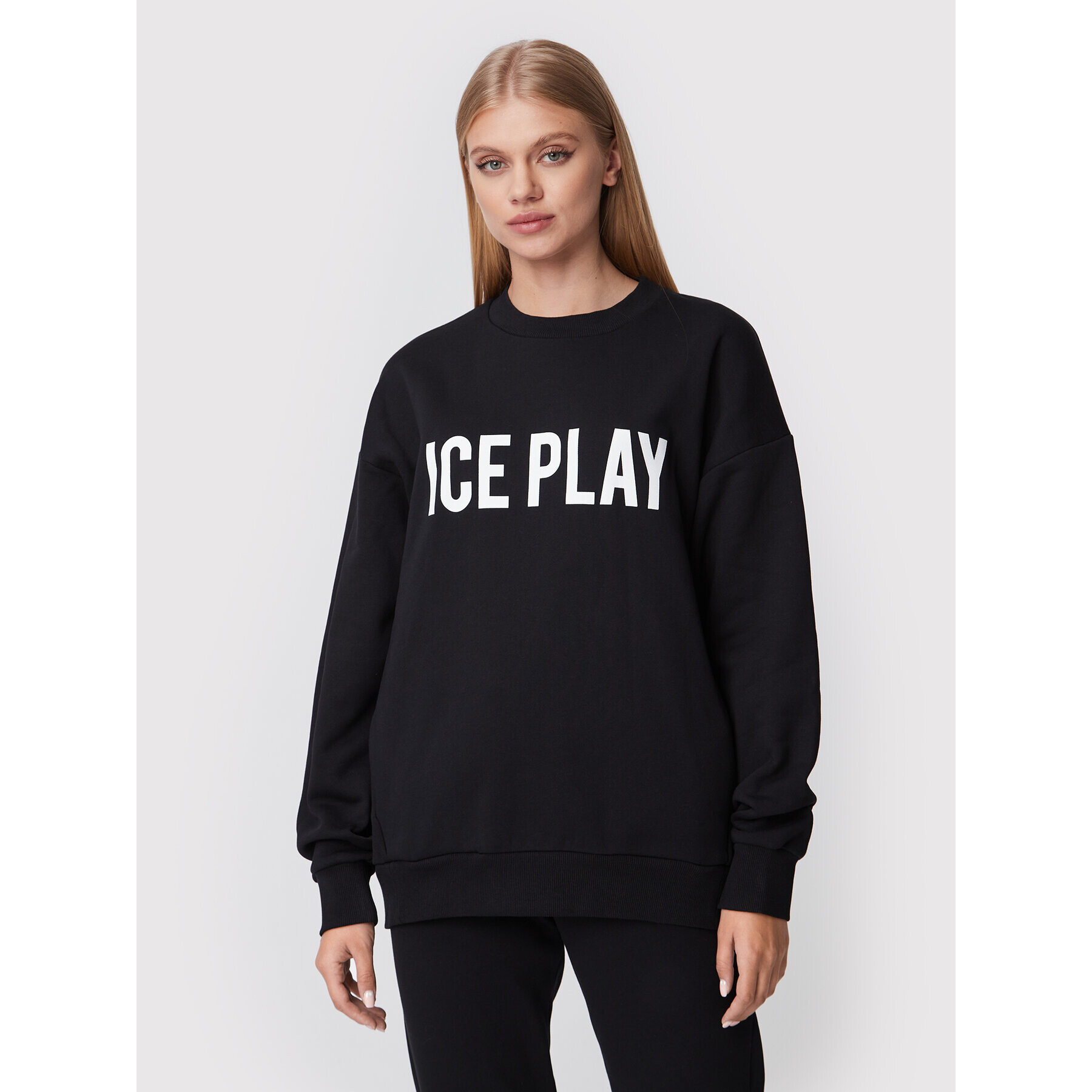 Ice Play Суитшърт 22I U2M0 E051 P450 9000 Черен Relaxed Fit - Pepit.bg