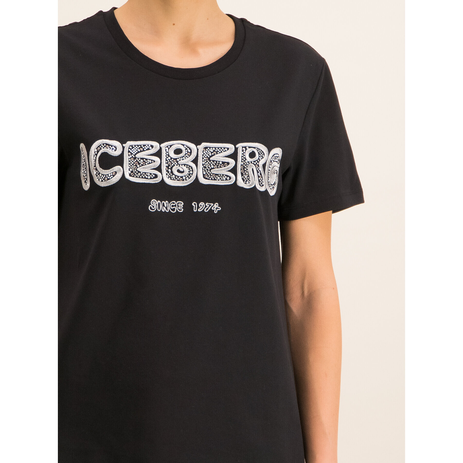 Iceberg Тишърт 20EI2P0F0926309 Черен Regular Fit - Pepit.bg