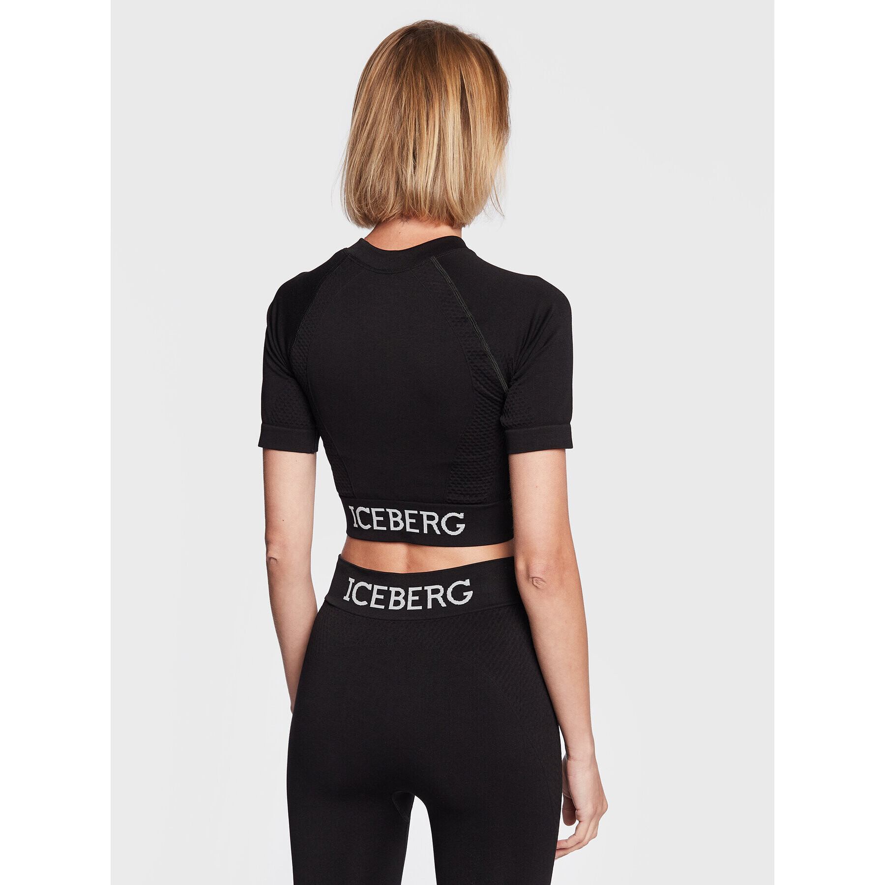 Iceberg Тишърт FA1463039000 Черен Slim Fit - Pepit.bg