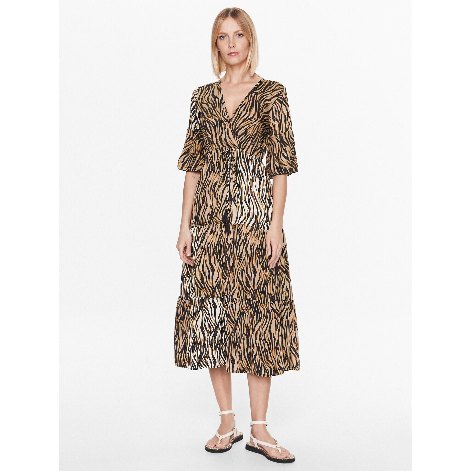 Iconique Ежедневна рокля IC23 123 Кафяв Regular Fit - Pepit.bg