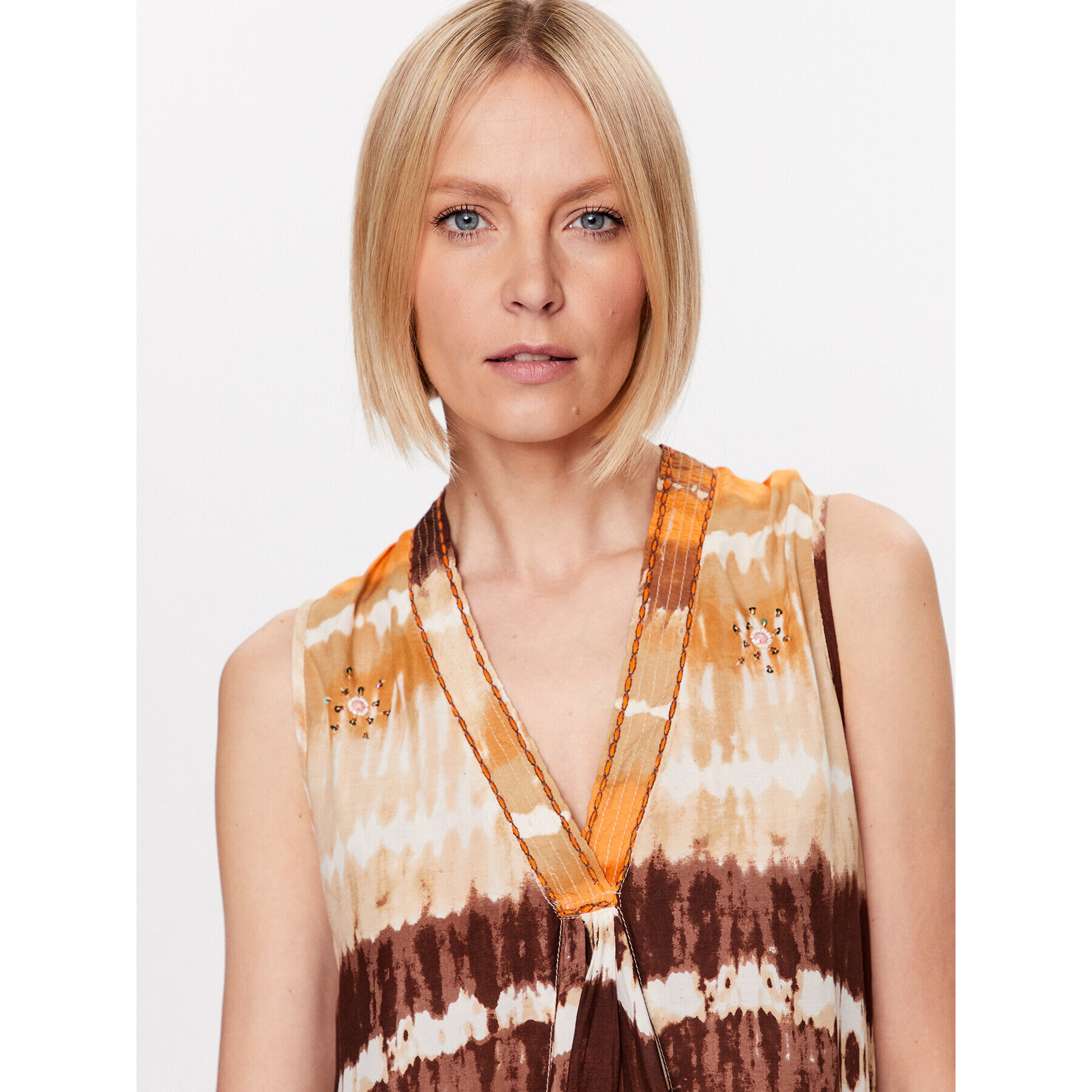 Iconique Плажна рокля IC23 096 Кафяв Regular Fit - Pepit.bg