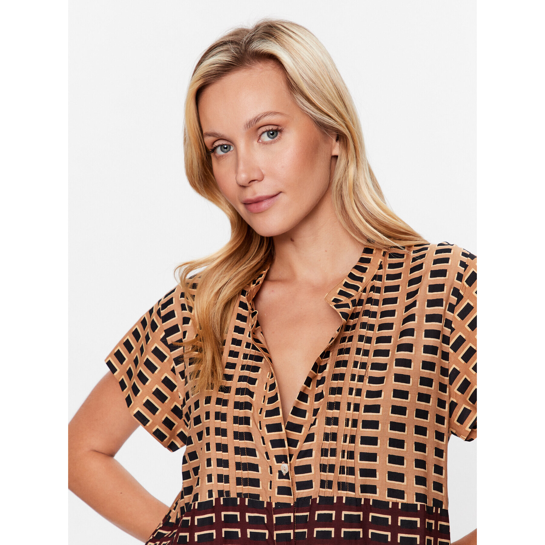 Iconique Плажна рокля IC23 109 Кафяв Regular Fit - Pepit.bg
