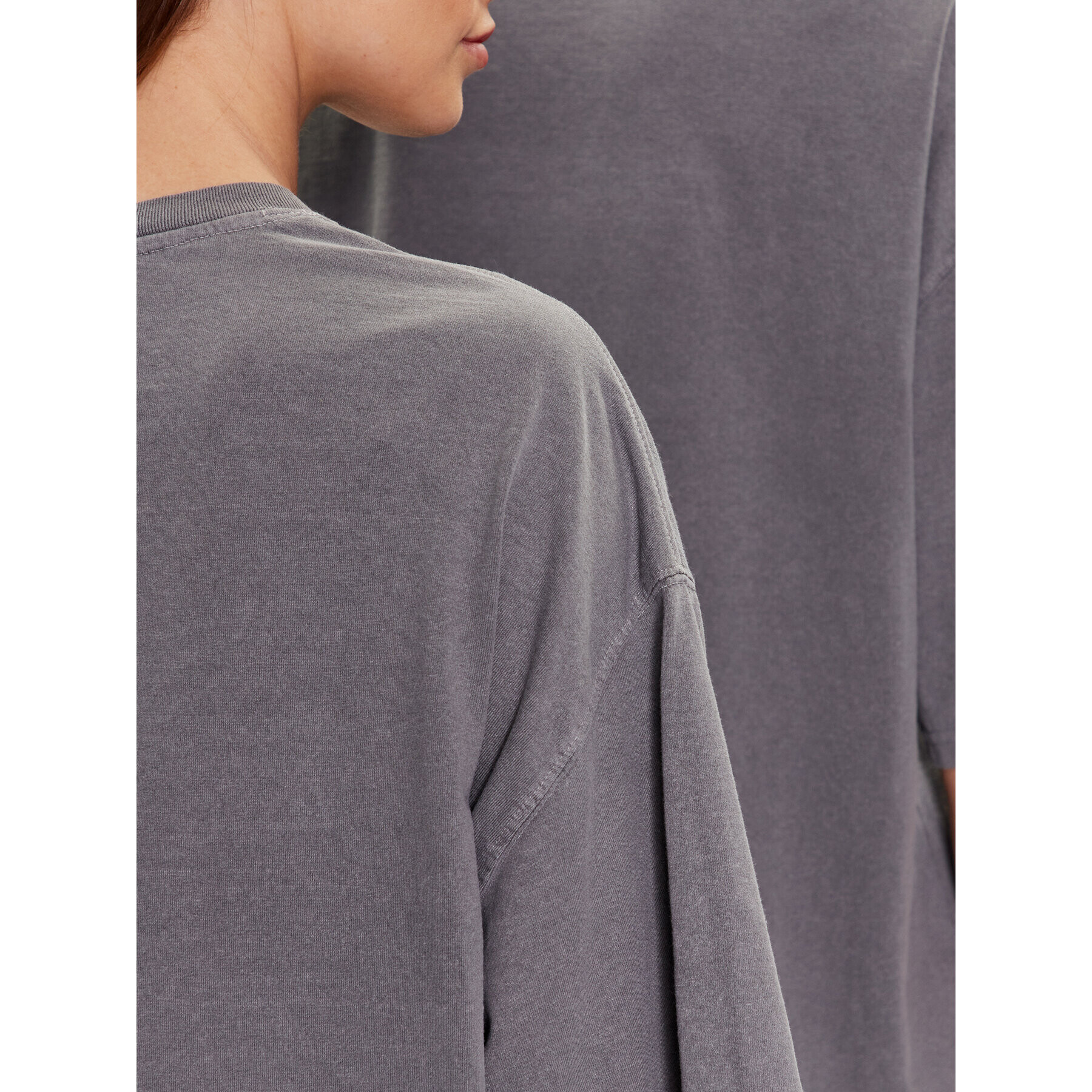 iets frans… Тишърт IF TONAL LOGO SS TEE 76398643 Сив Overshirt Fit - Pepit.bg