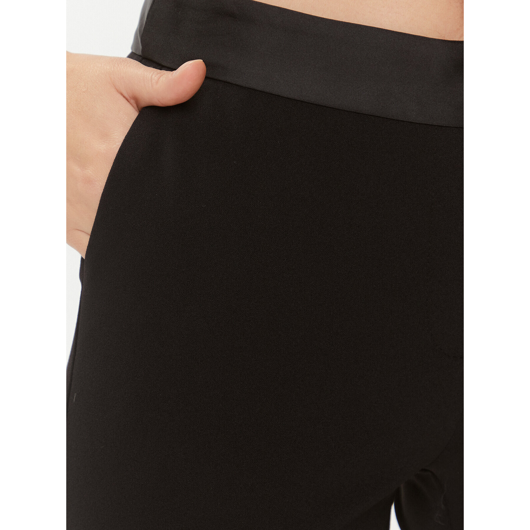 Imperial Текстилни панталони PVN2GAW Черен Slim Fit - Pepit.bg