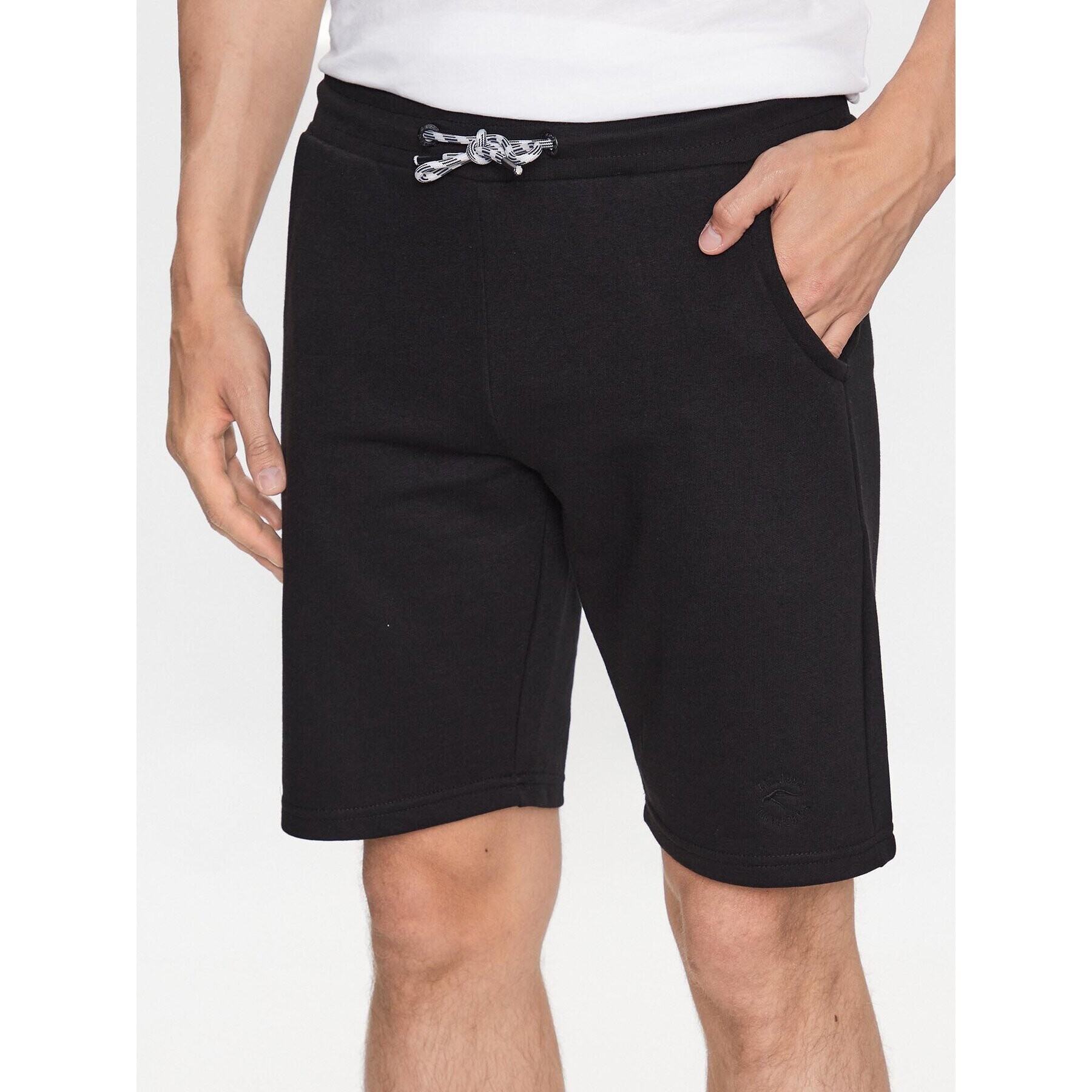INDICODE Шорти от плат Brennan 70-442 Черен Regular Fit - Pepit.bg