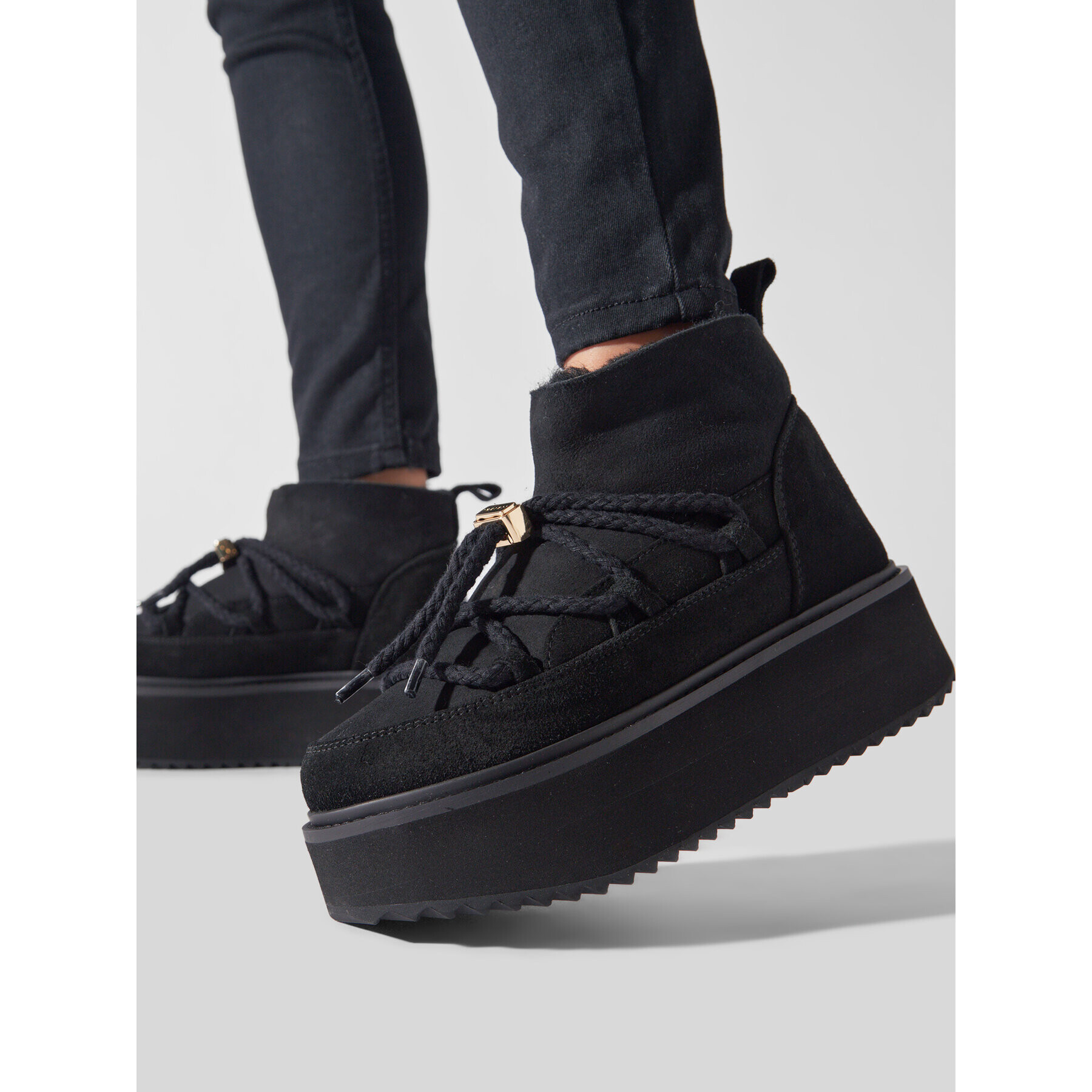 Inuikii Апрески Classic Low 75104-105 Черен - Pepit.bg