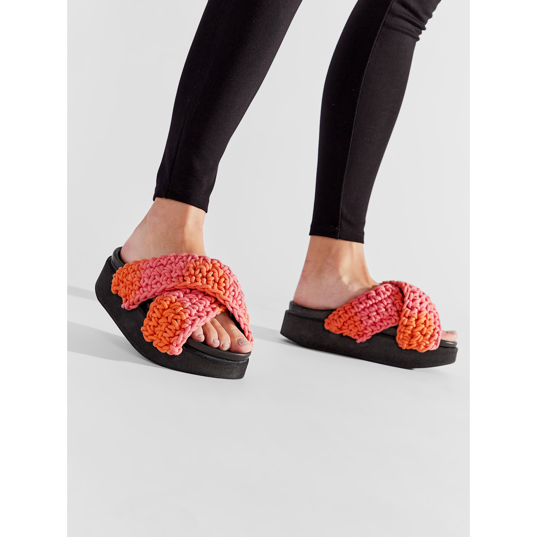 Inuikii Чехли Woven Batic Platform 70103-008 Розов - Pepit.bg