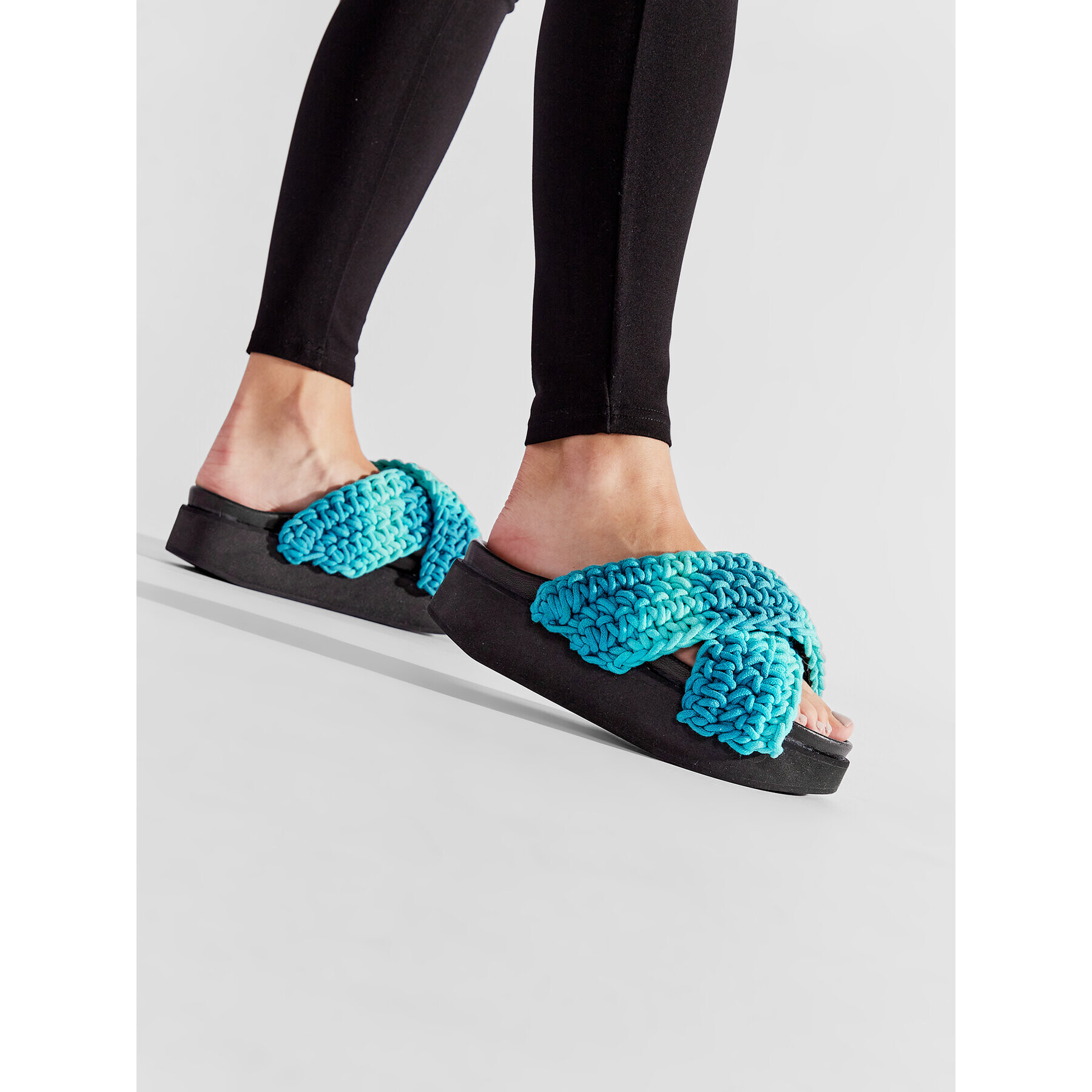 Inuikii Чехли Woven Batic Platform 70103-008 Син - Pepit.bg