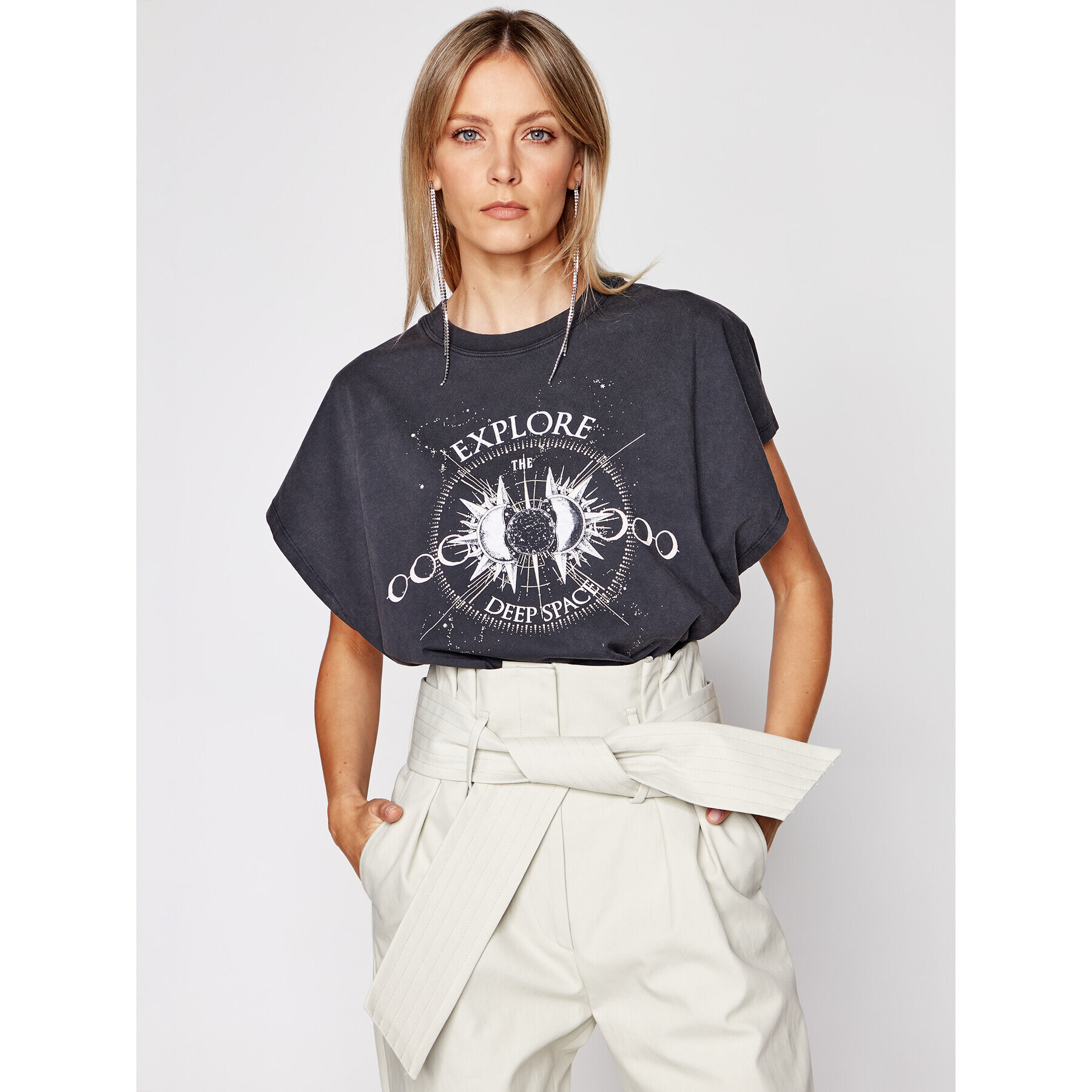 IRO Тишърт Explor A0283 Черен Oversize - Pepit.bg