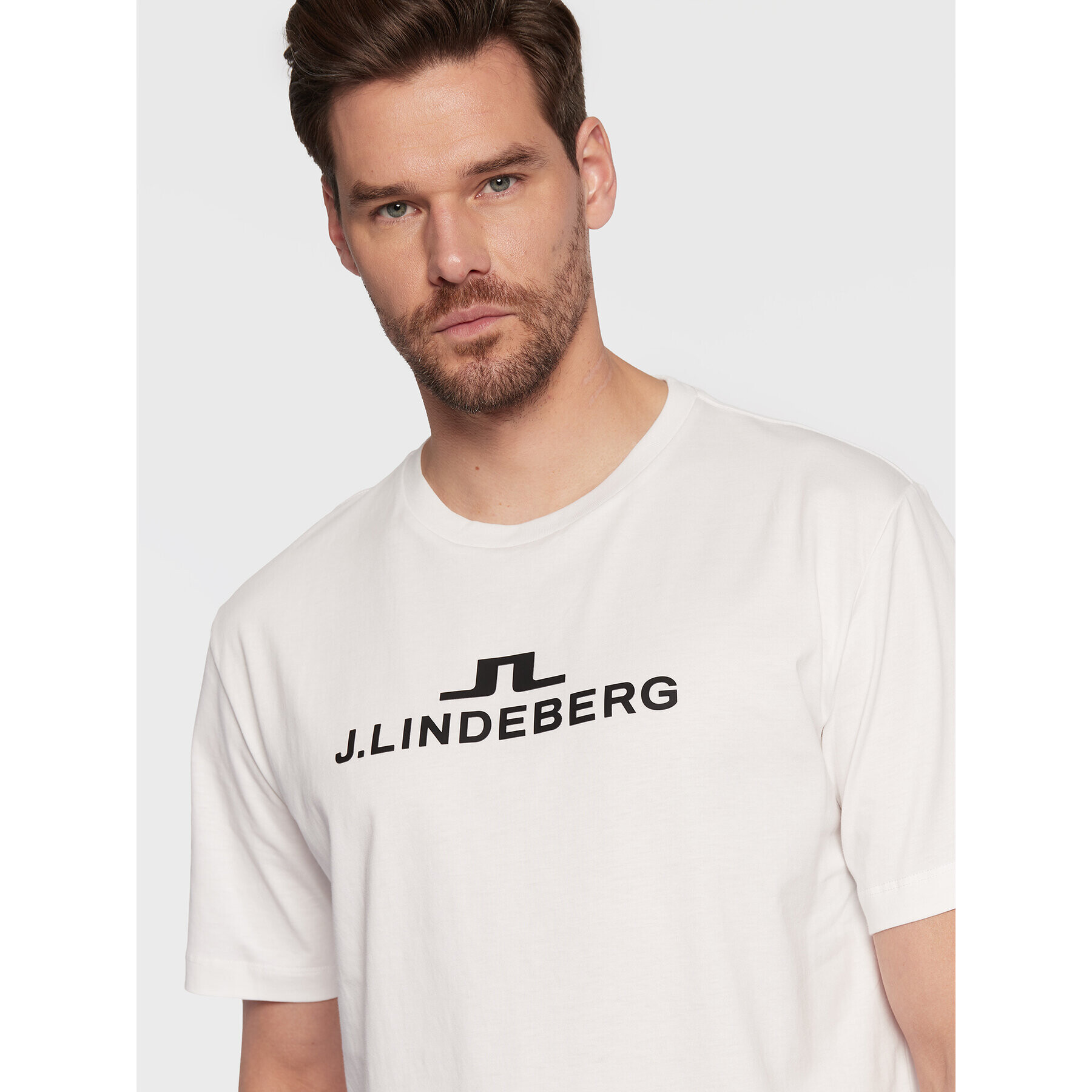J.Lindeberg Тишърт Alpha AMJT06699 Бял Regular Fit - Pepit.bg
