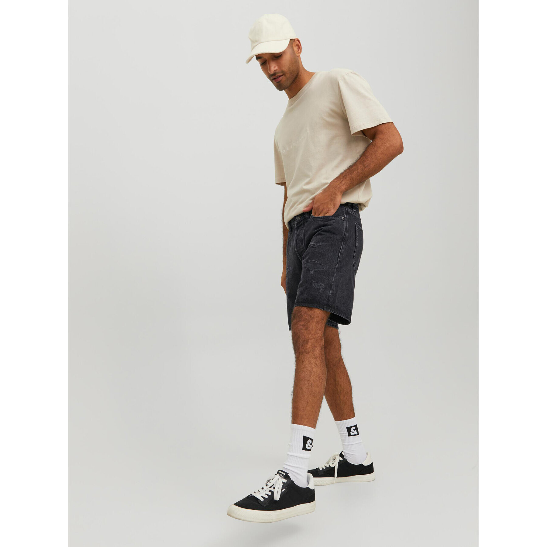 Jack&Jones Дънкови шорти Chris 12231118 Черен Relaxed Fit - Pepit.bg