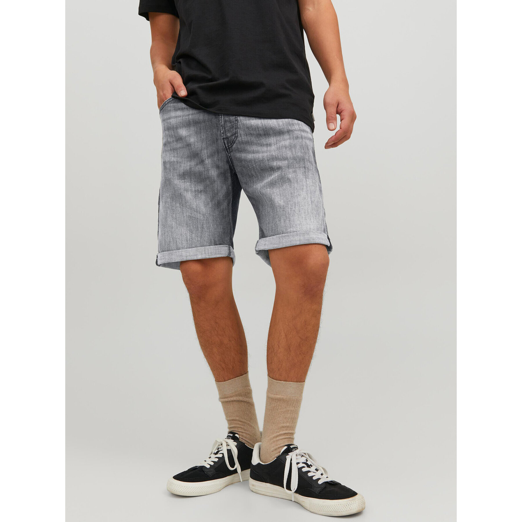 Jack&Jones Дънкови шорти Chris 12236193 Сив Relaxed Fit - Pepit.bg