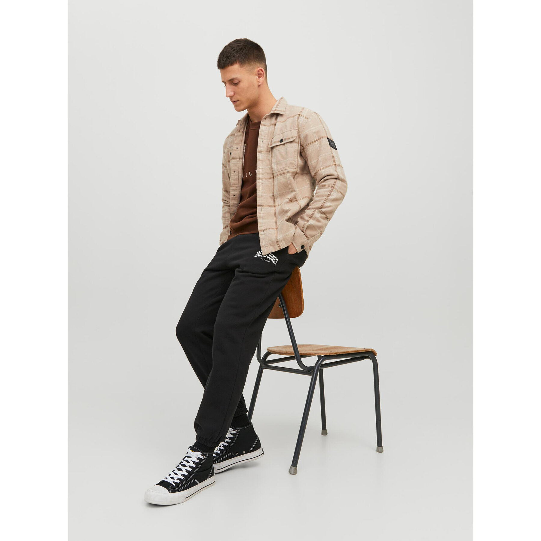 Jack&Jones Долнище анцуг Kane 12236479 Черен Loose Fit - Pepit.bg