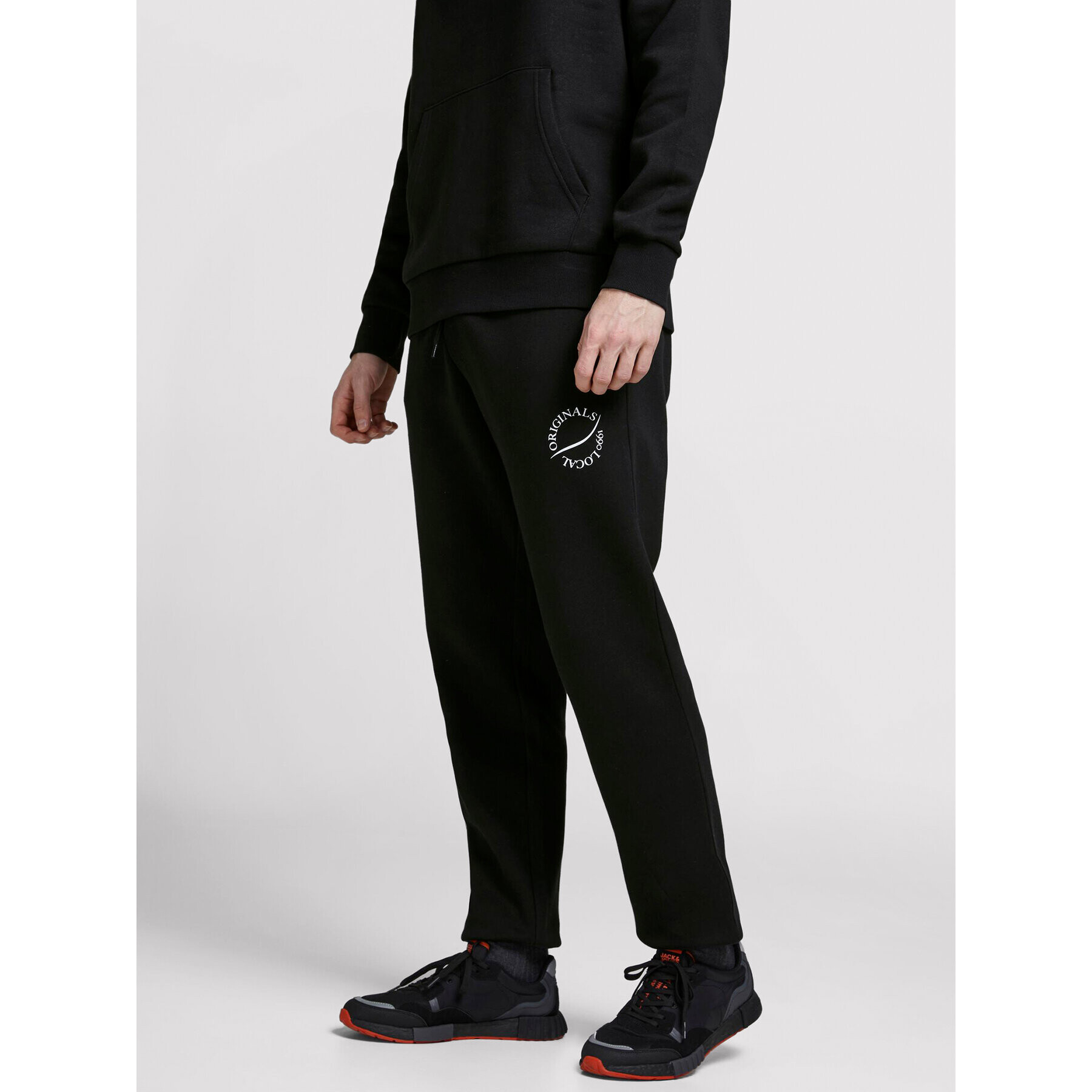 Jack&Jones Долнище анцуг Elias 12195676 Черен Comfort Fit - Pepit.bg