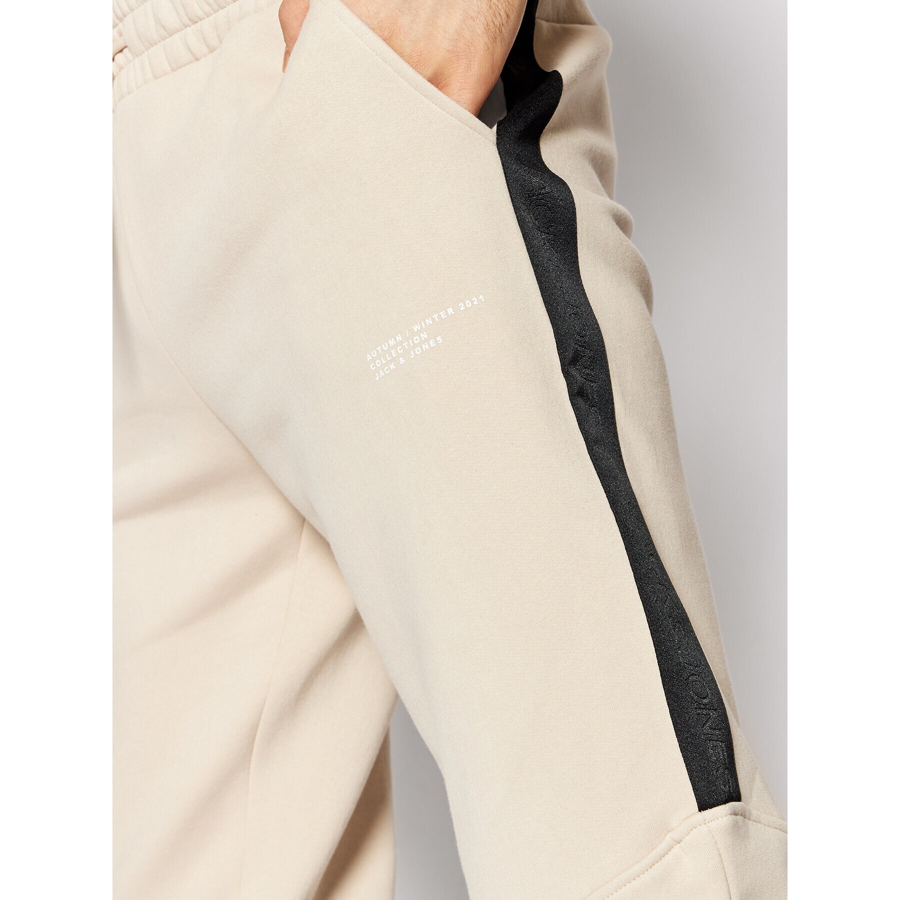 Jack&Jones Долнище анцуг Gordon 12198565 Бежов Regular Fit - Pepit.bg