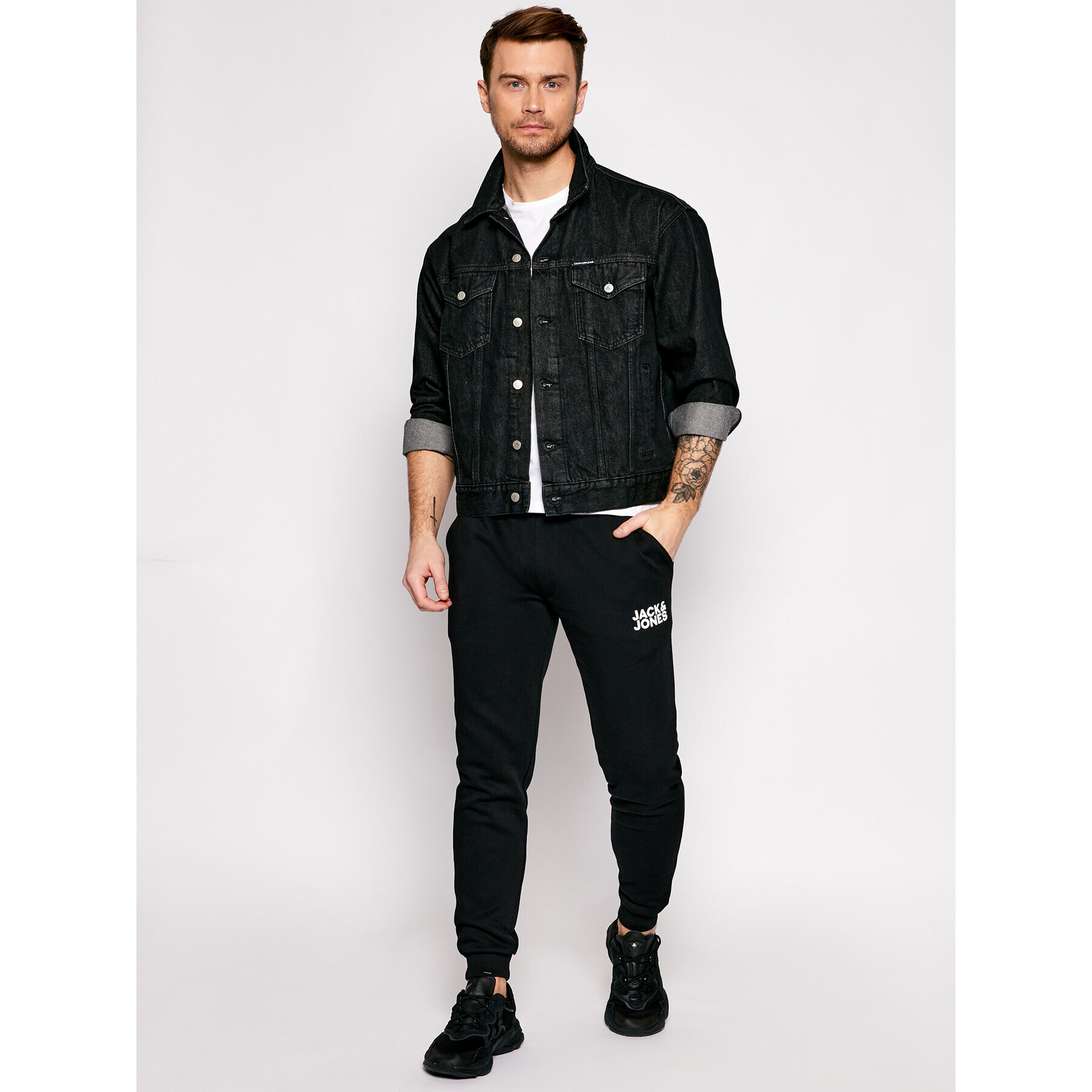 Jack&Jones Долнище анцуг Gordon Newsoft 12178421 Черен Regular Fit - Pepit.bg