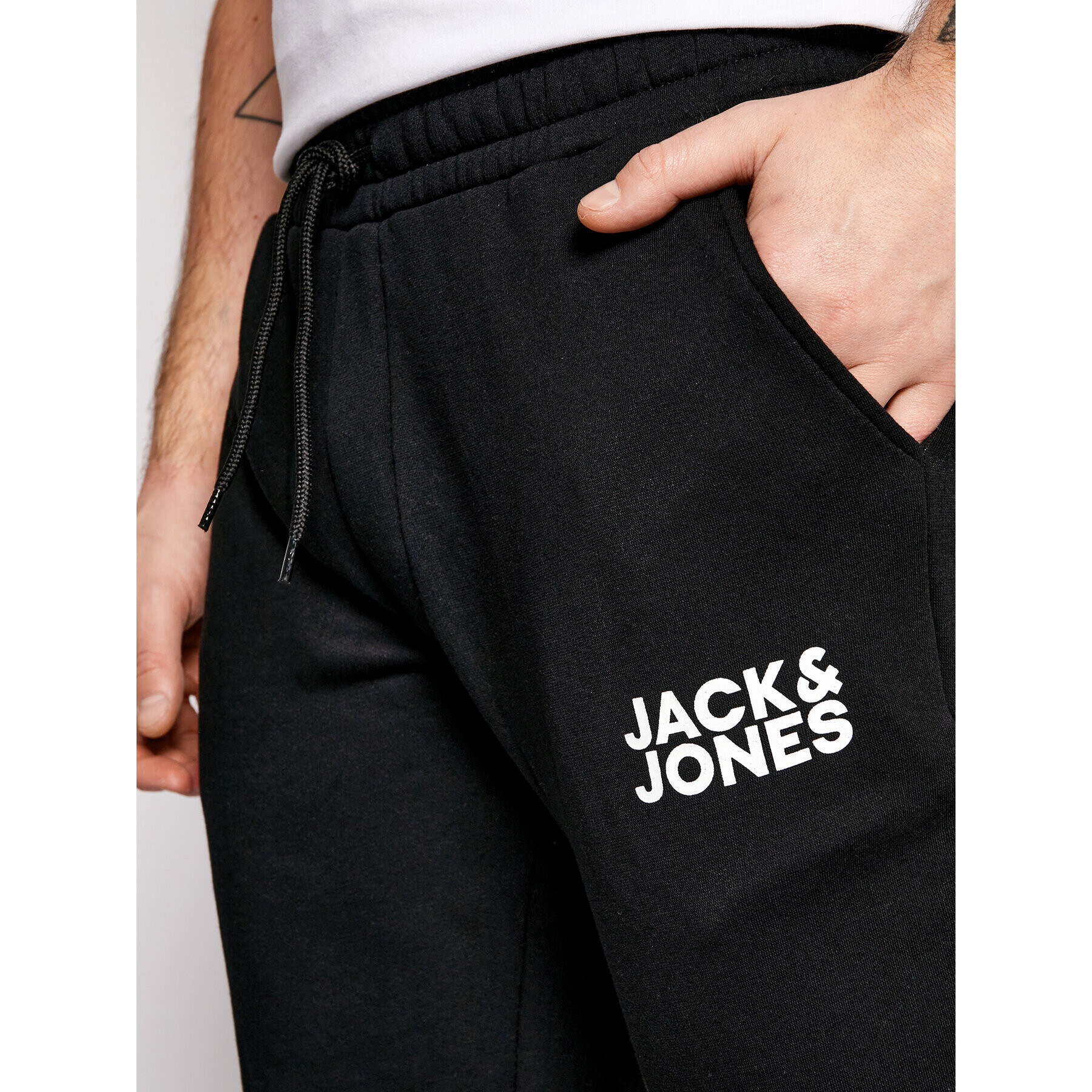 Jack&Jones Долнище анцуг Gordon Newsoft 12178421 Черен Regular Fit - Pepit.bg