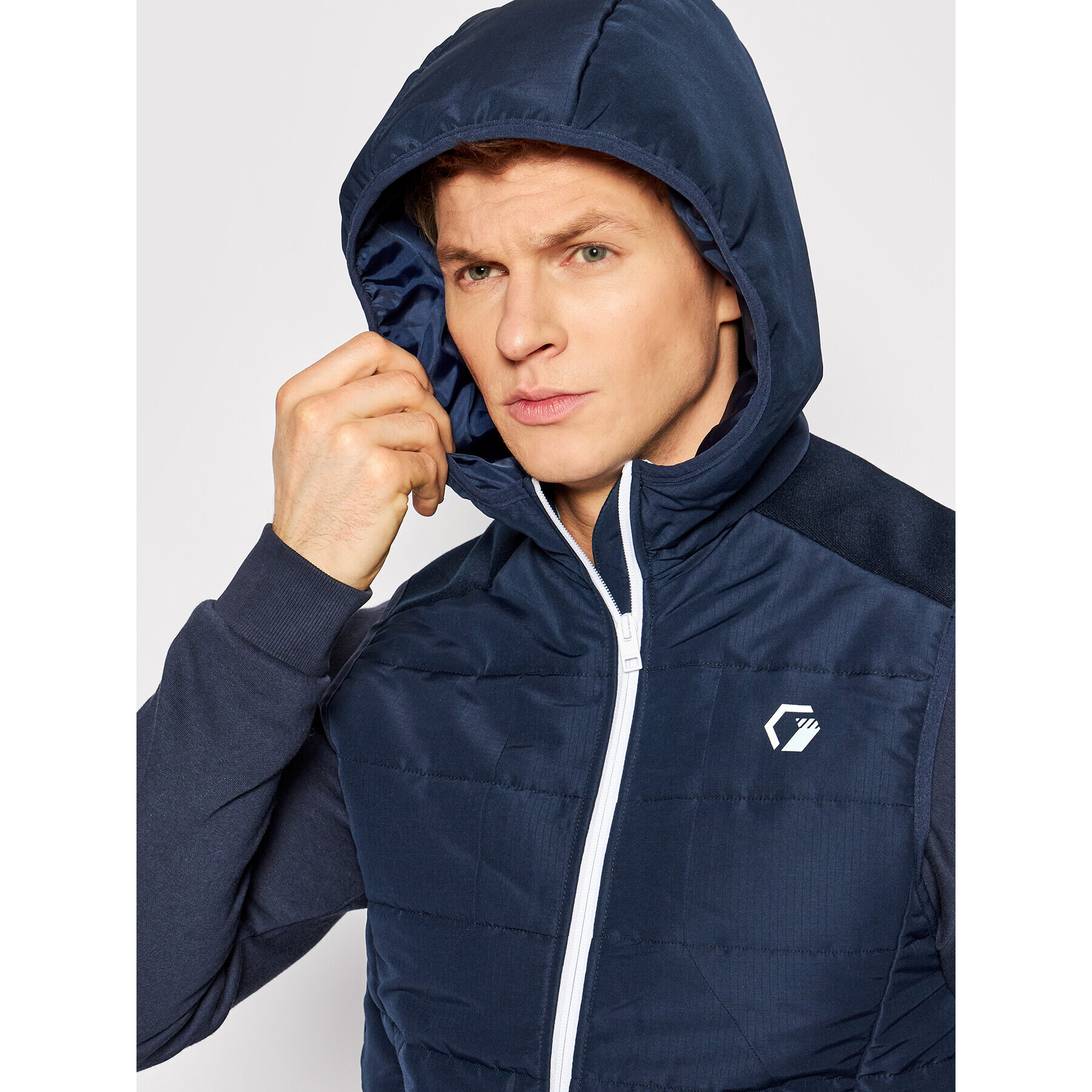 Jack&Jones Елек Logan 12205613 Тъмносин Regular Fit - Pepit.bg