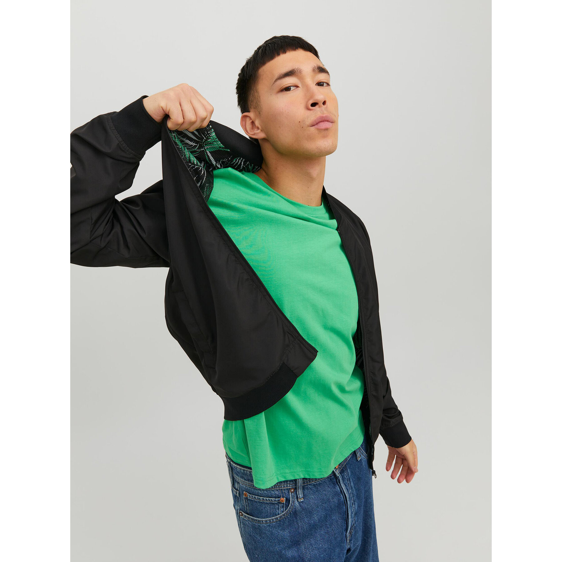 Jack&Jones Яке бомбър Palma 12235603 Черен Regular Fit - Pepit.bg