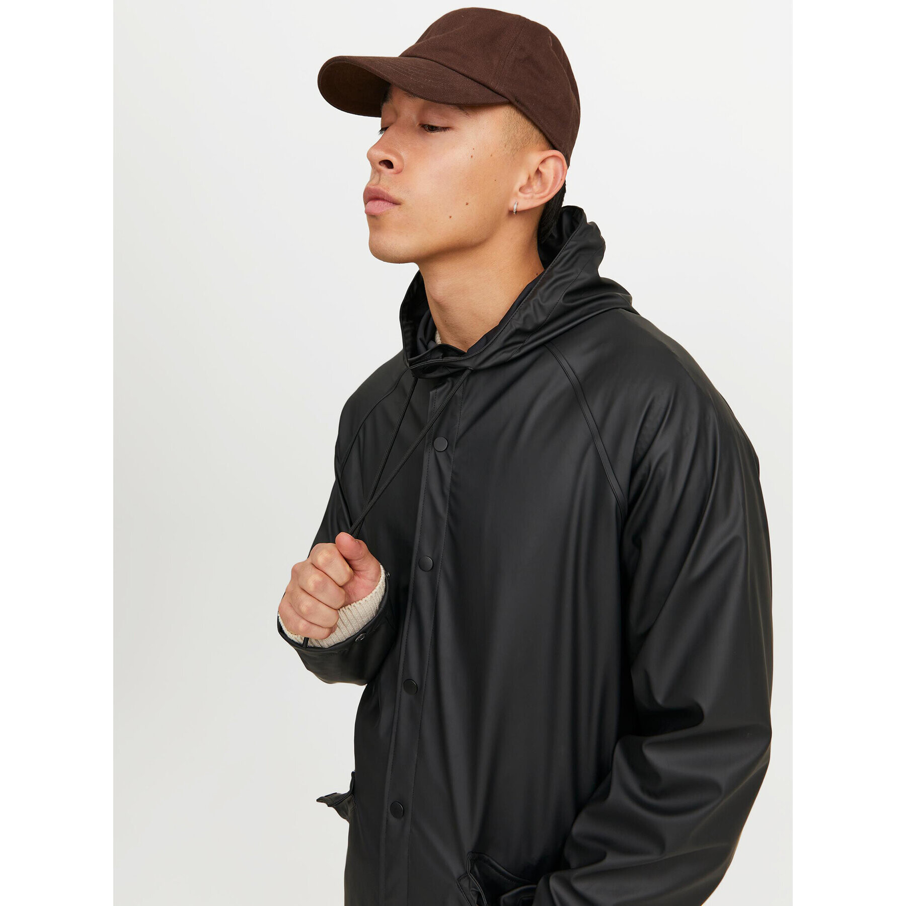 Jack&Jones Яке за дъжд Urban 12237636 Черен Regular Fit - Pepit.bg