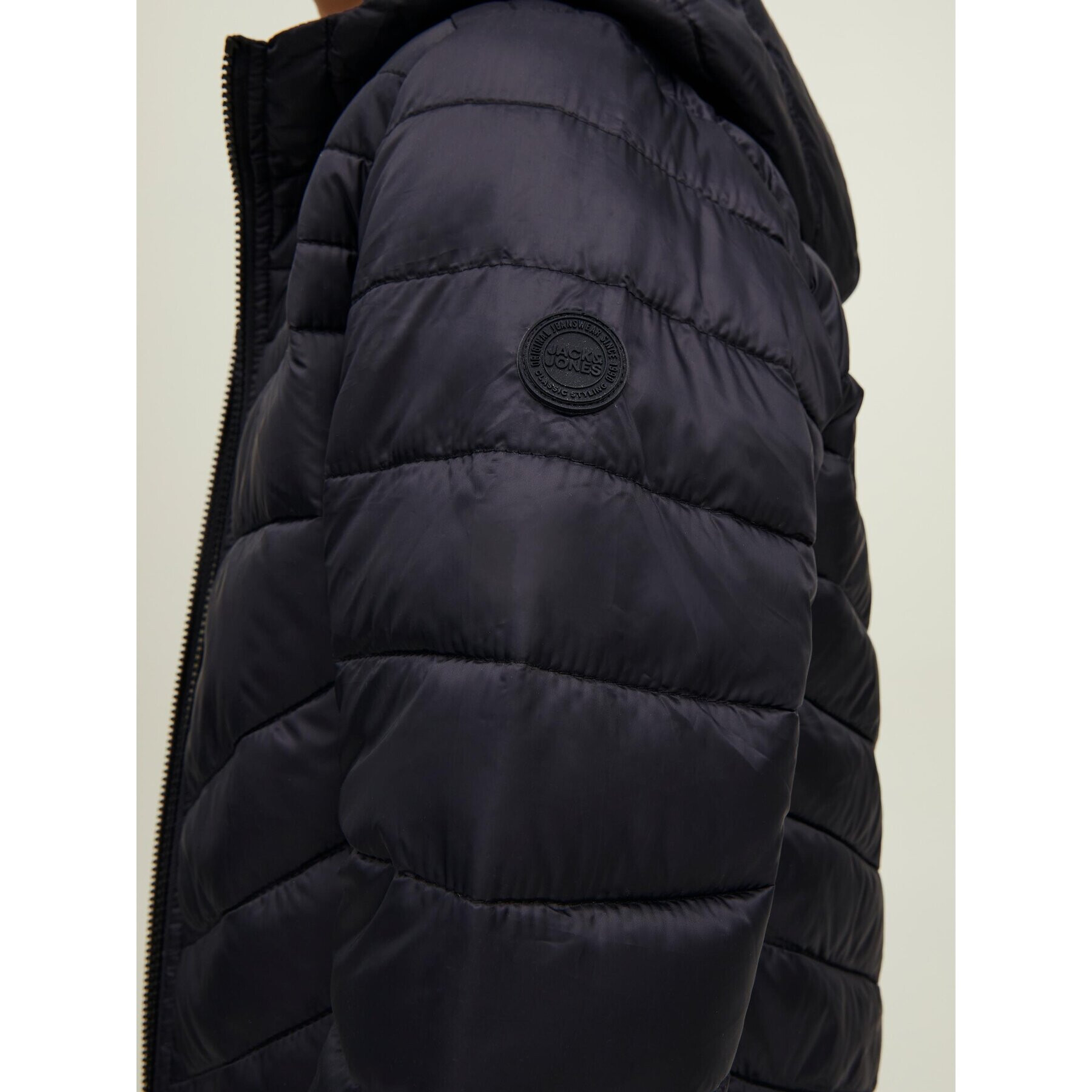 Jack&Jones Junior Пухено яке Hero 12212568 Черен Regular Fit - Pepit.bg