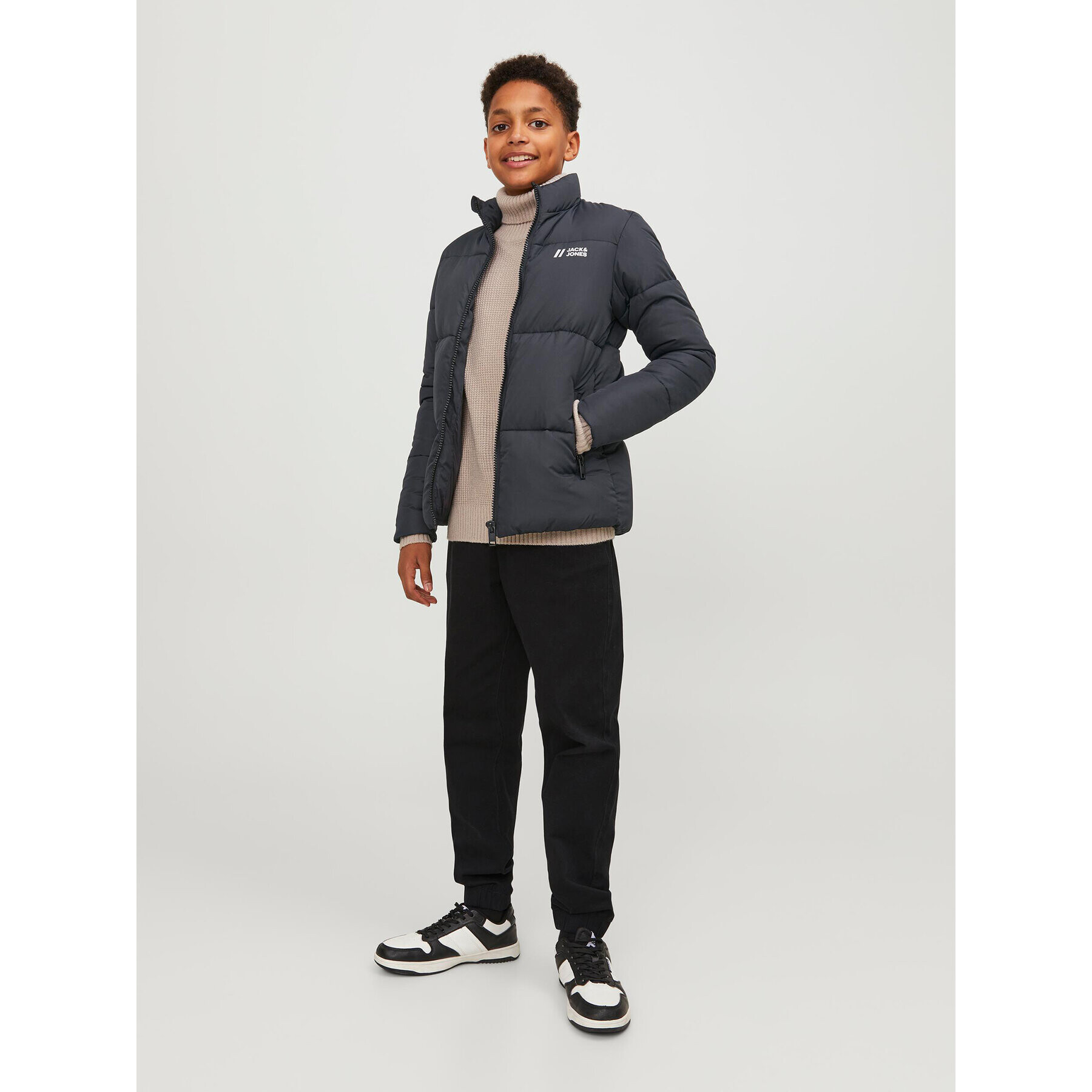 Jack&Jones Junior Пухено яке 12238960 Черен Regular Fit - Pepit.bg