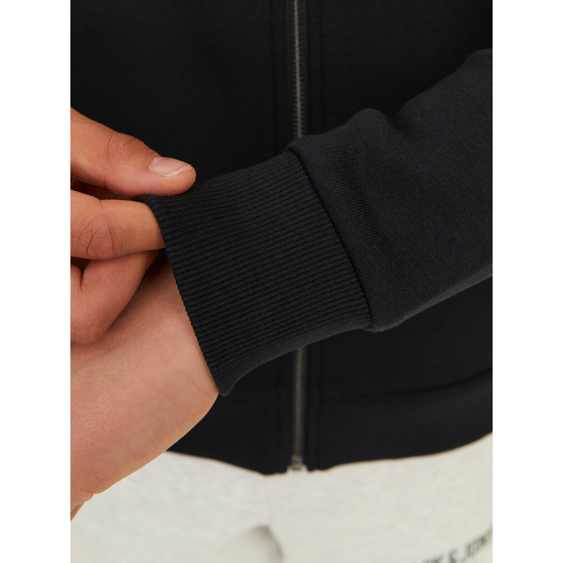 Jack&Jones Junior Суитшърт 12218049 Черен Regular Fit - Pepit.bg