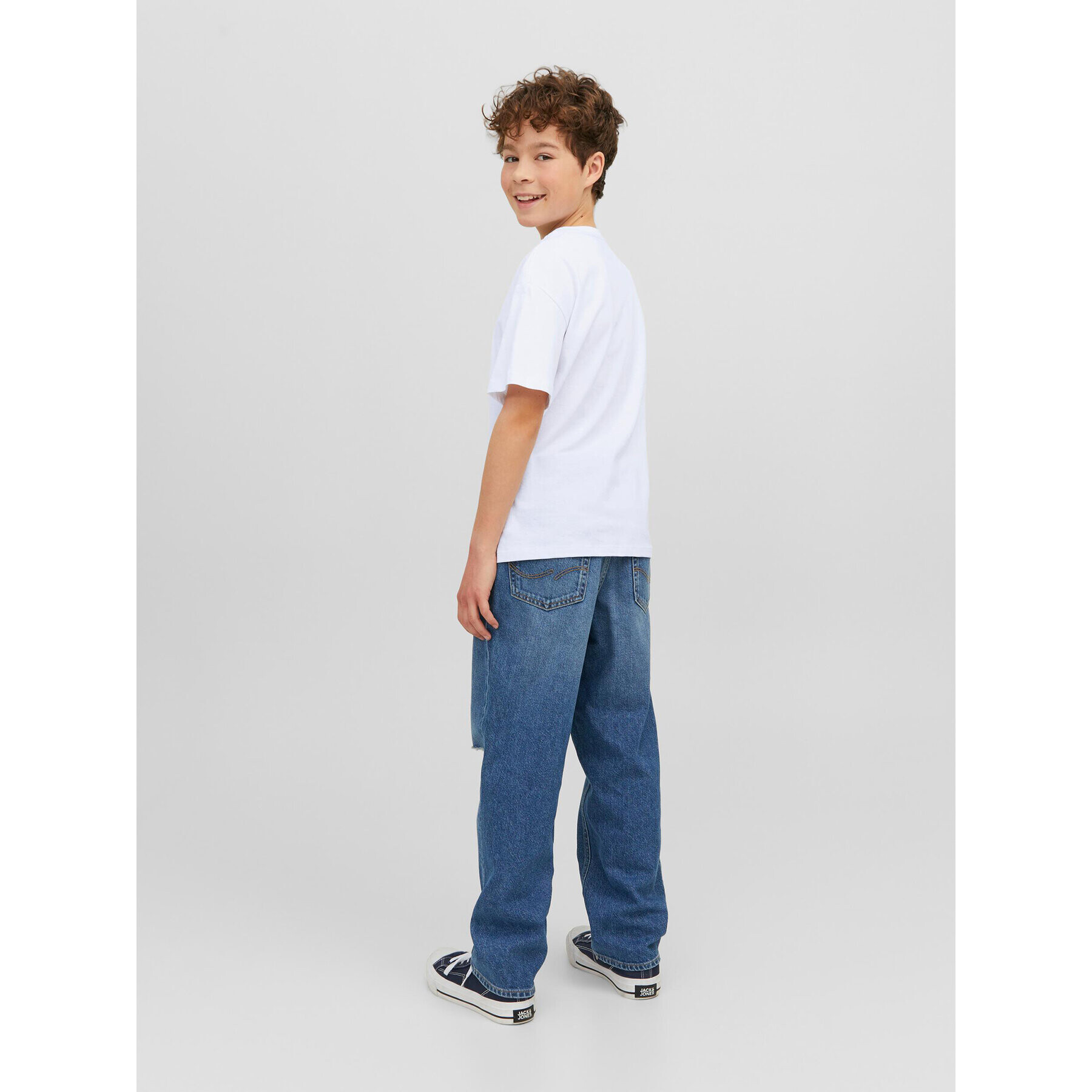 Jack&Jones Junior Тишърт 12237106 Бял Loose Fit - Pepit.bg