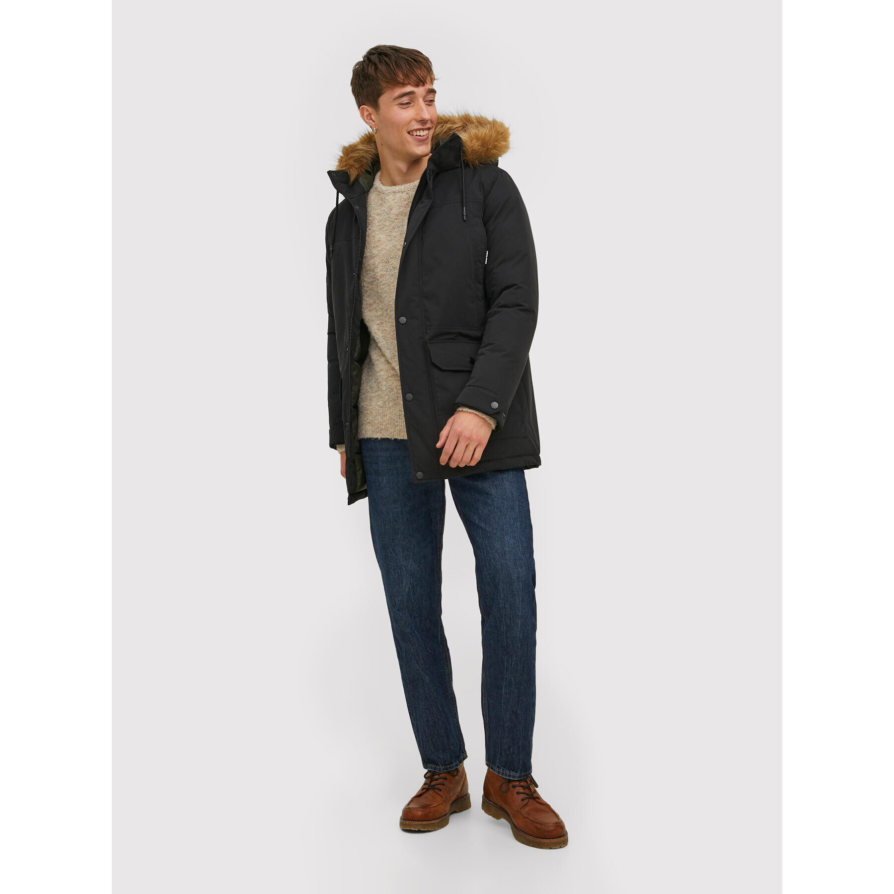 Jack&Jones Парка Winner 12211948 Черен Regular Fit - Pepit.bg