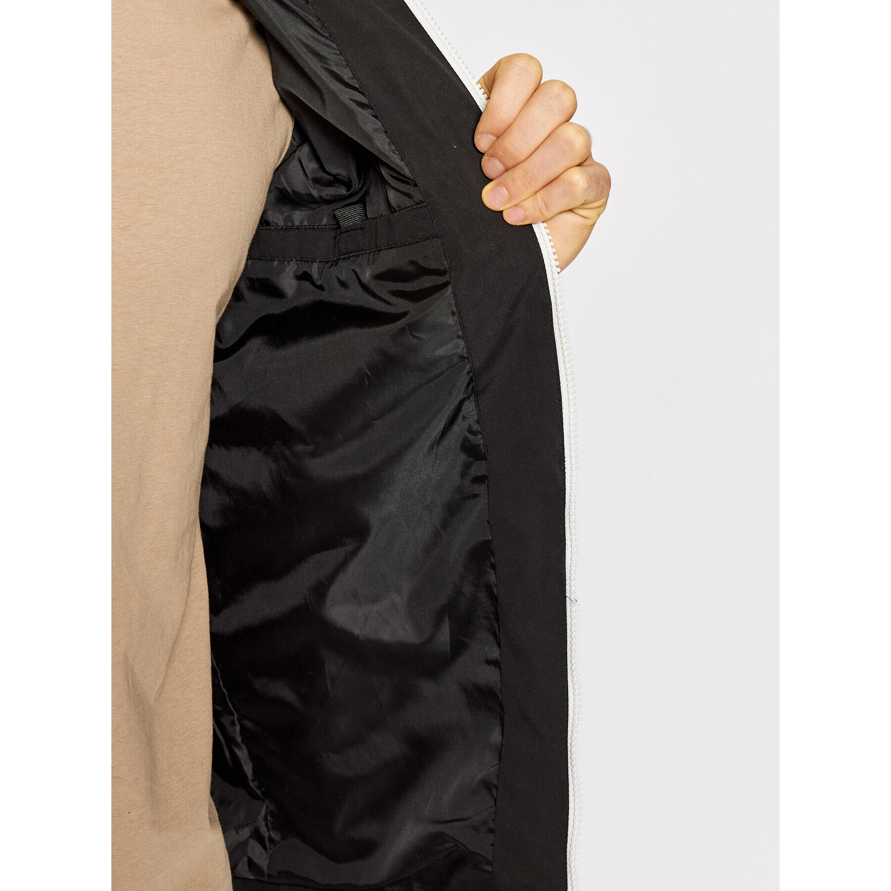 Jack&Jones Преходно яке Luke 12184996 Черен Regular Fit - Pepit.bg