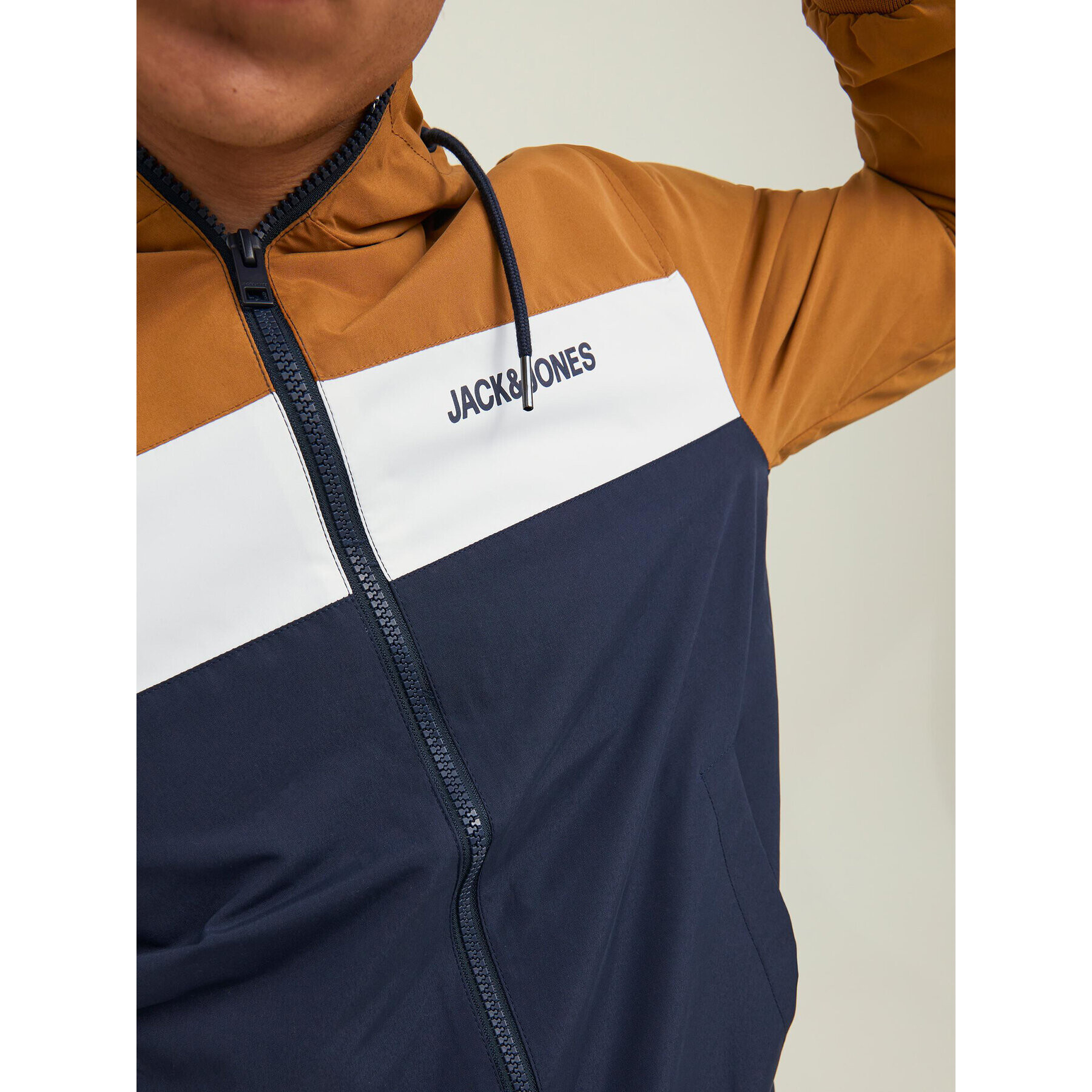 Jack&Jones Преходно яке 12200208 Кафяв Regular Fit - Pepit.bg