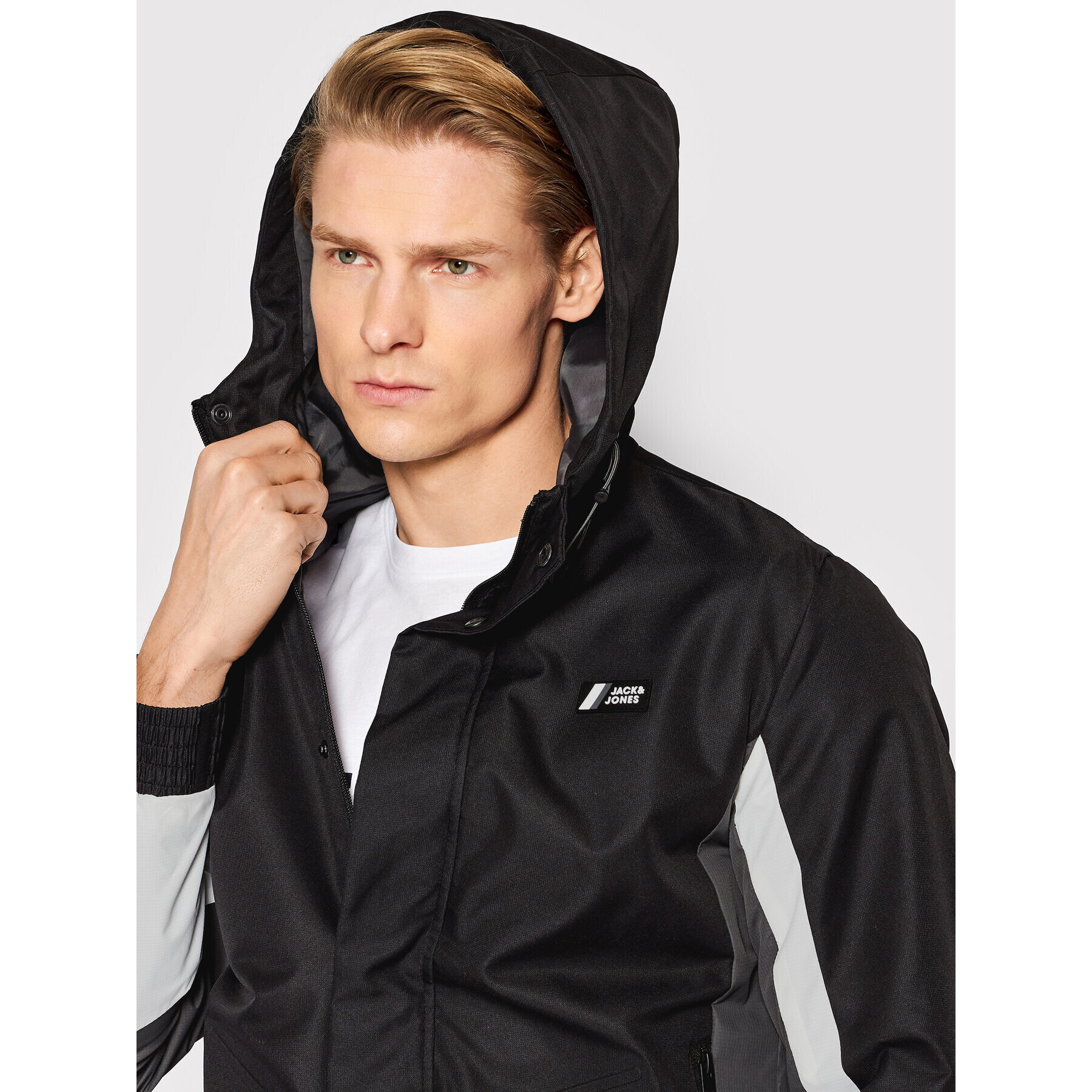 Jack&Jones Преходно яке Jakob Light 12205621 Черен Regular Fit - Pepit.bg