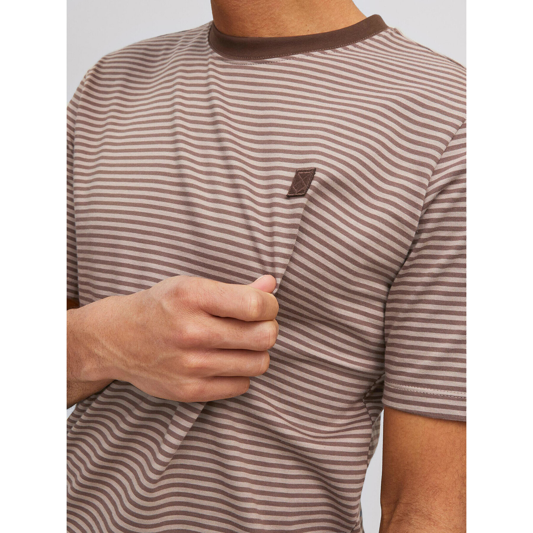 Jack&Jones PREMIUM Тишърт Studio 12188043 Кафяв Regular Fit - Pepit.bg