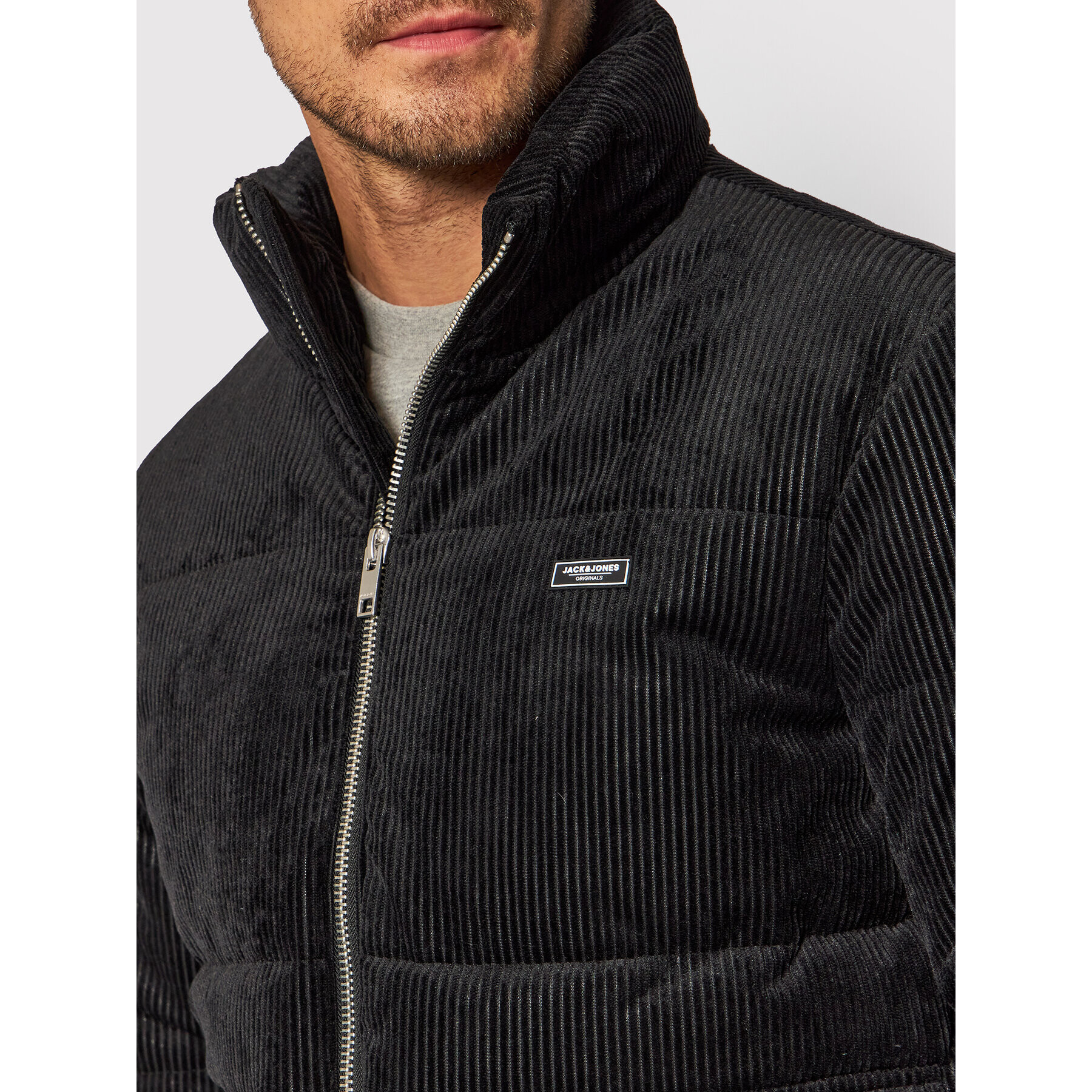 Jack&Jones Пухено яке Caden 12198180 Черен Regular Fit - Pepit.bg